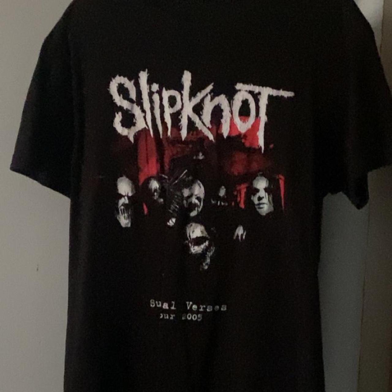 Slipknot hot topic shirt just trying to get rid of... - Depop