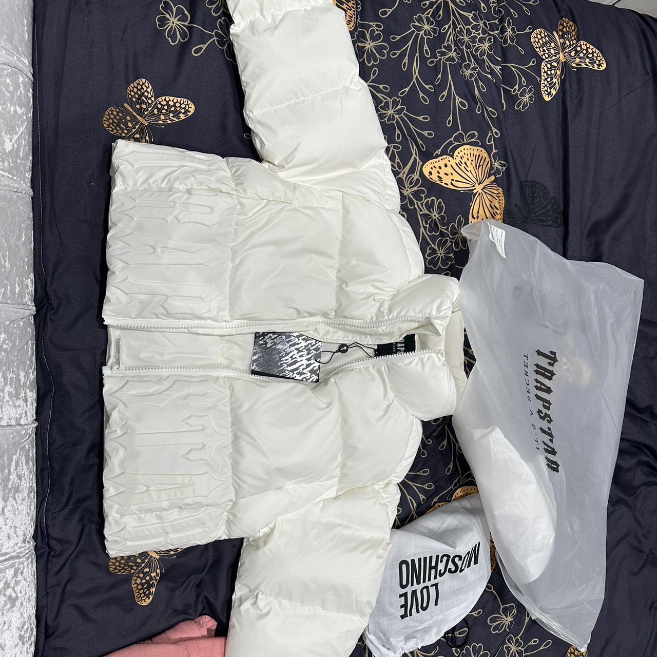 Trapstar irongate embossed puffer for womens