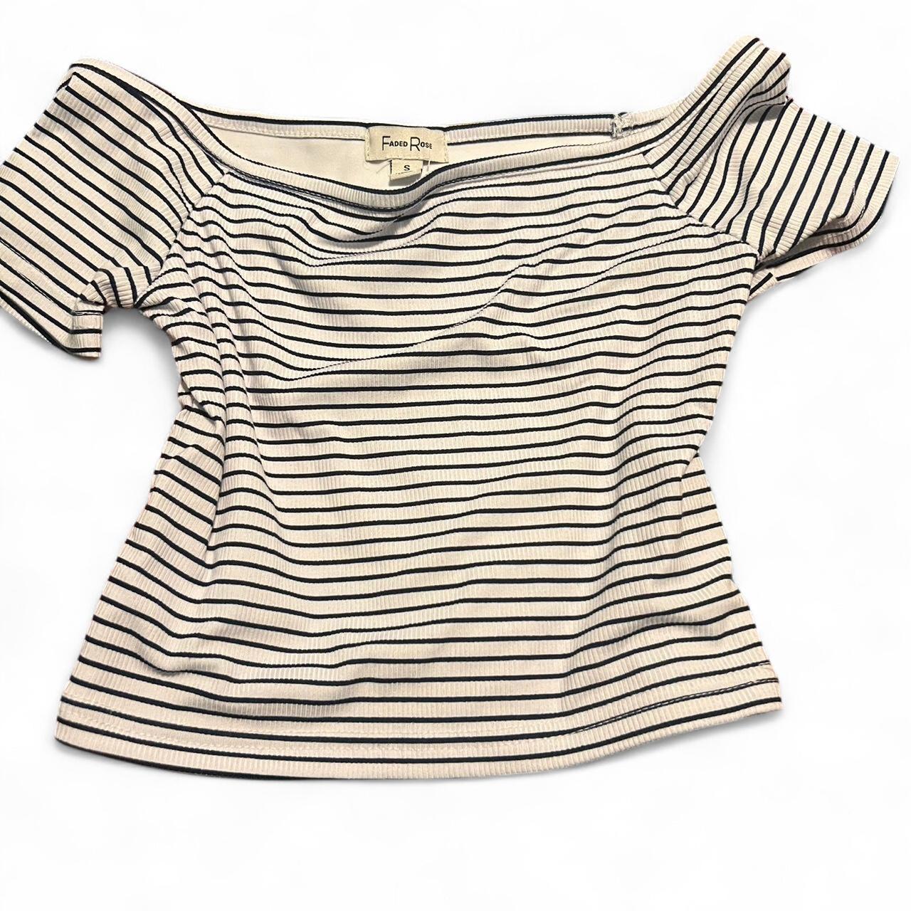 item listed by ariell_12