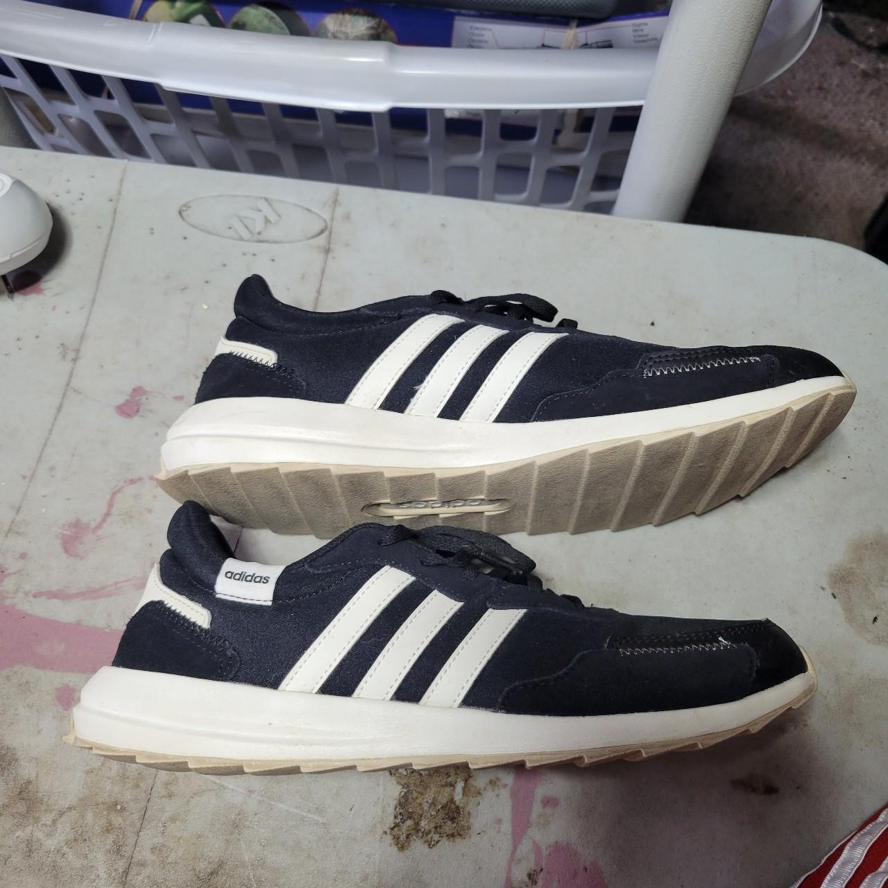 retro run adidas womens