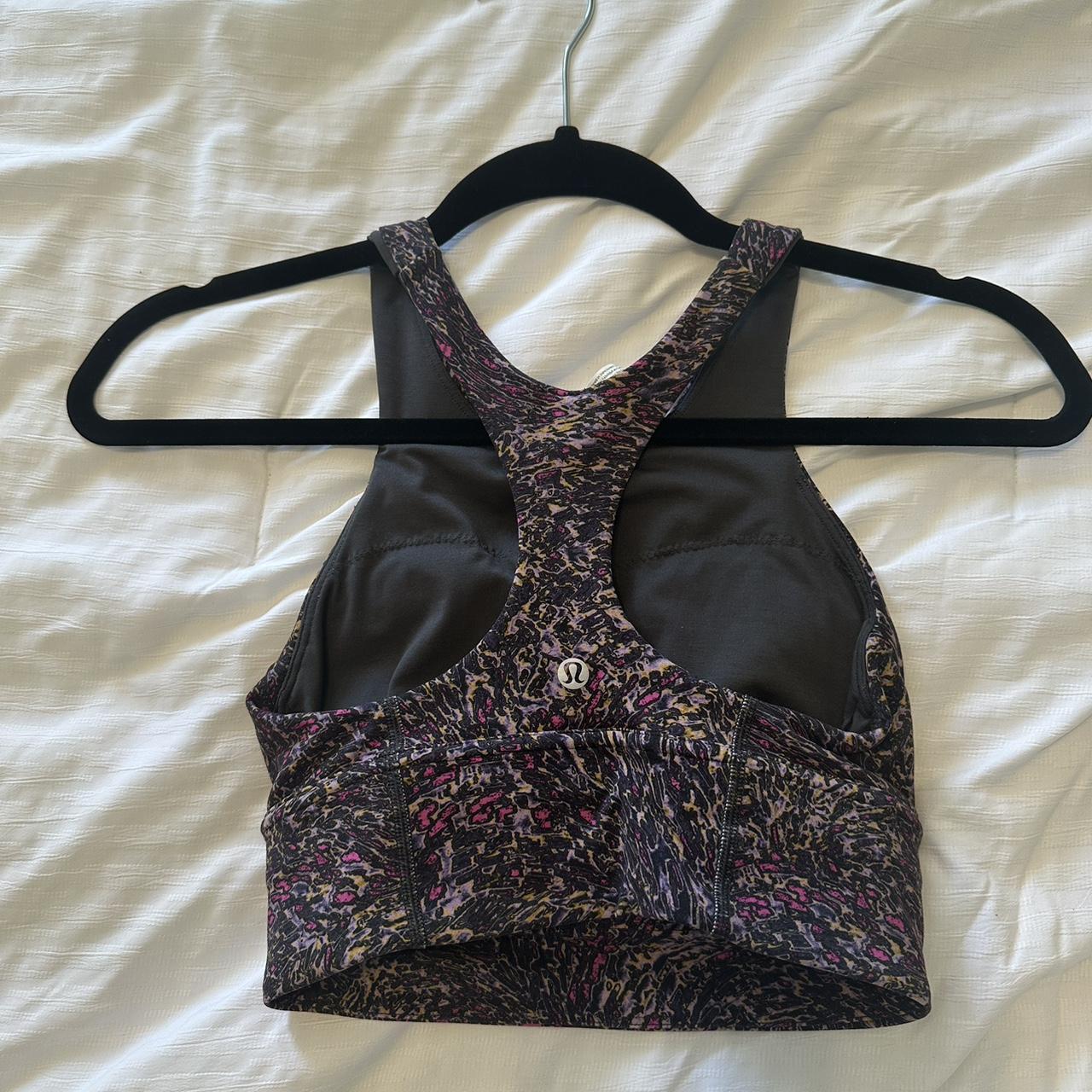 Lululemon size 4 Wunder Train Longline Bra