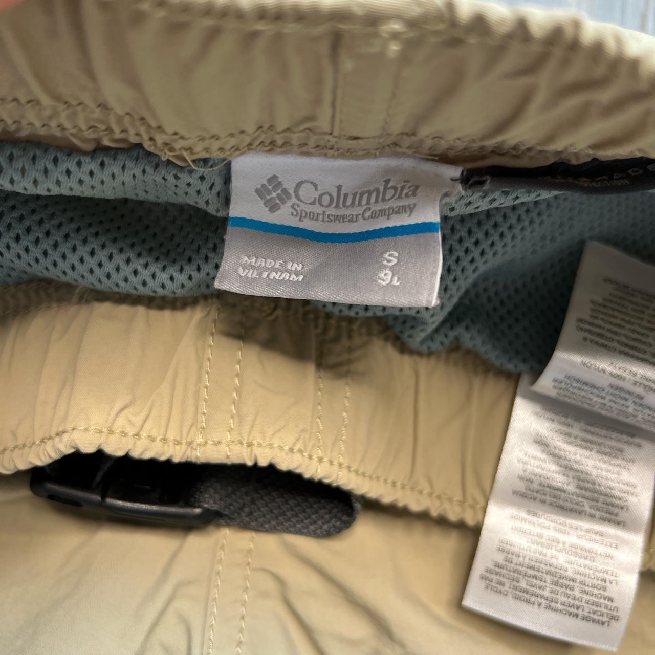 Columbia Sportswear Men's Khaki Shorts Depop