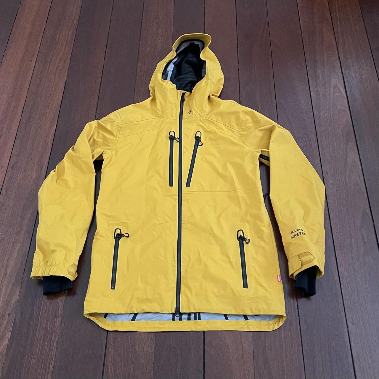 VOLCOM GUCH 3L STRETCH GORE-TEX JACKET Colour: | Depop VOLCOM GUCH 3L STRETCH GORE-TEX JACKET Colour: | Depop