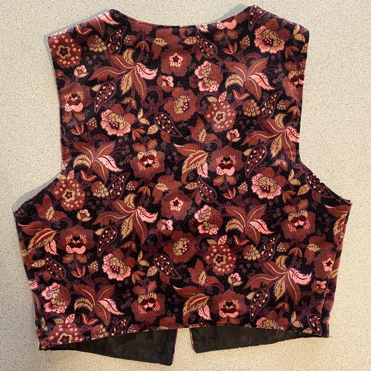 Vintage JCPenney Floral Vest Vintage, 70s/80s, mix... Depop
