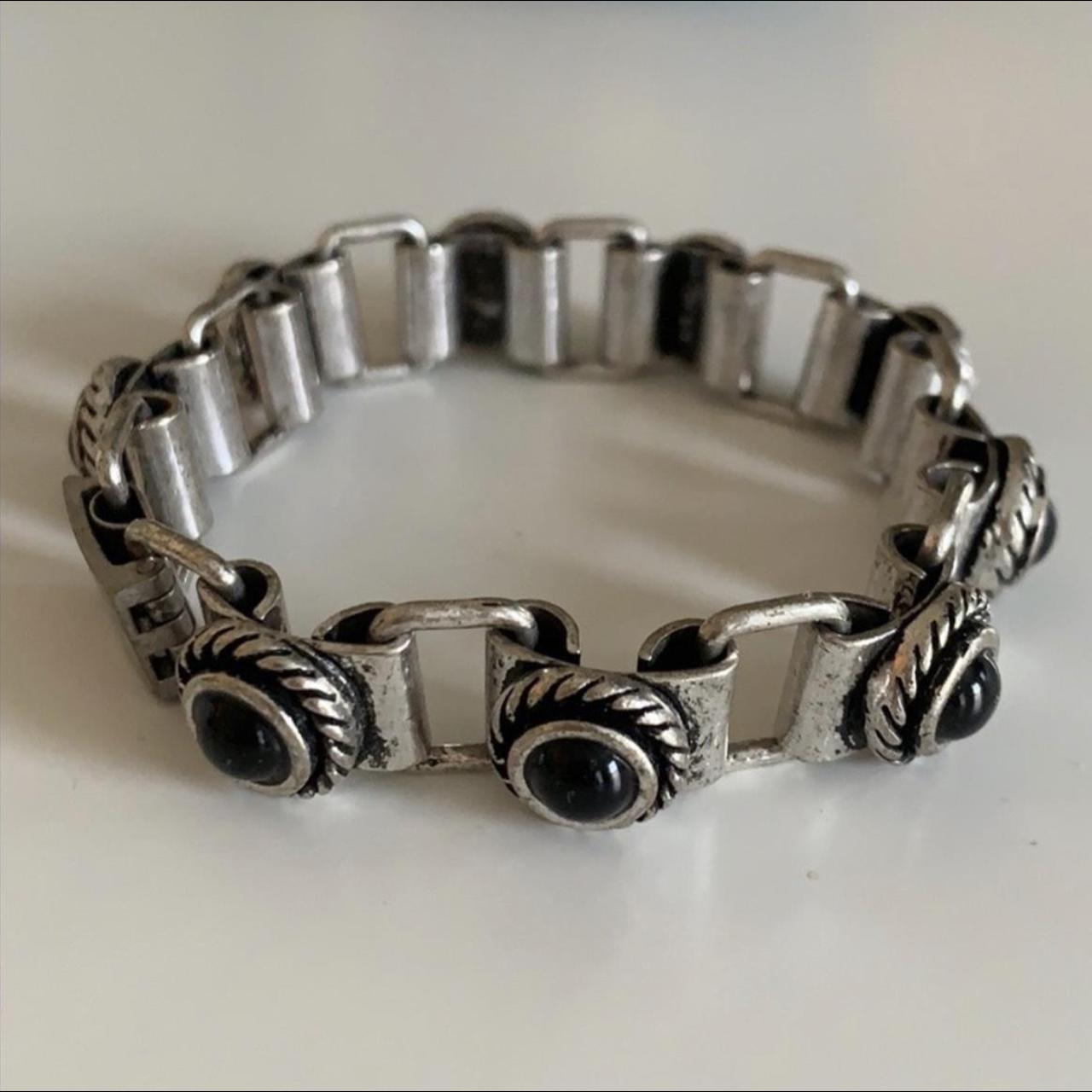 item listed by tovatots
