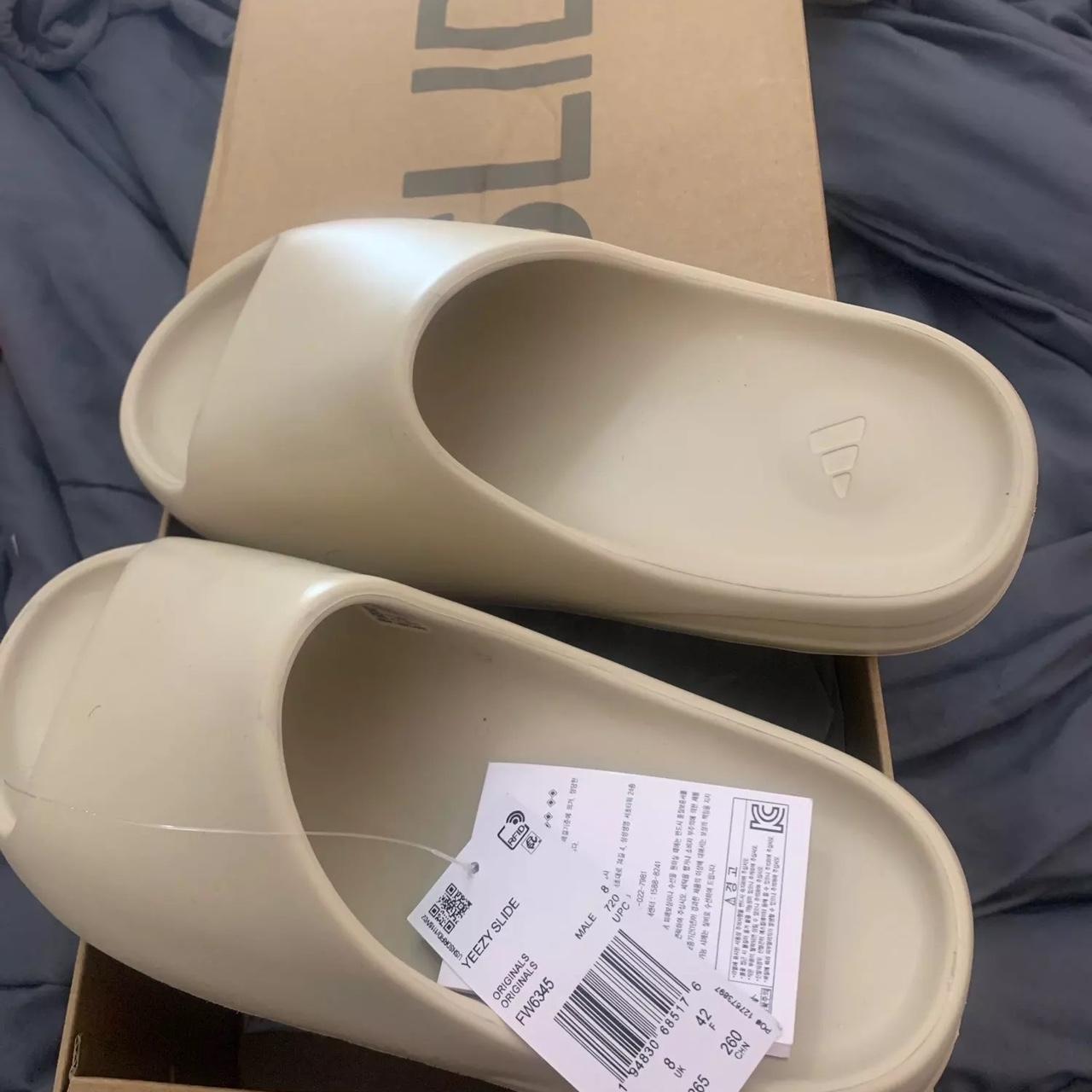 yeezy slide outfit women