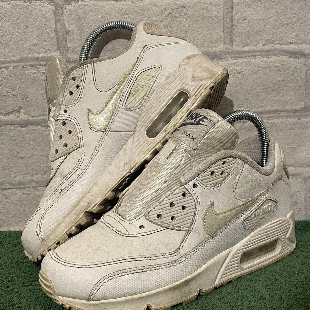 Nike Air Max 90 LTR Size 4 UK. These shoes have. Depop