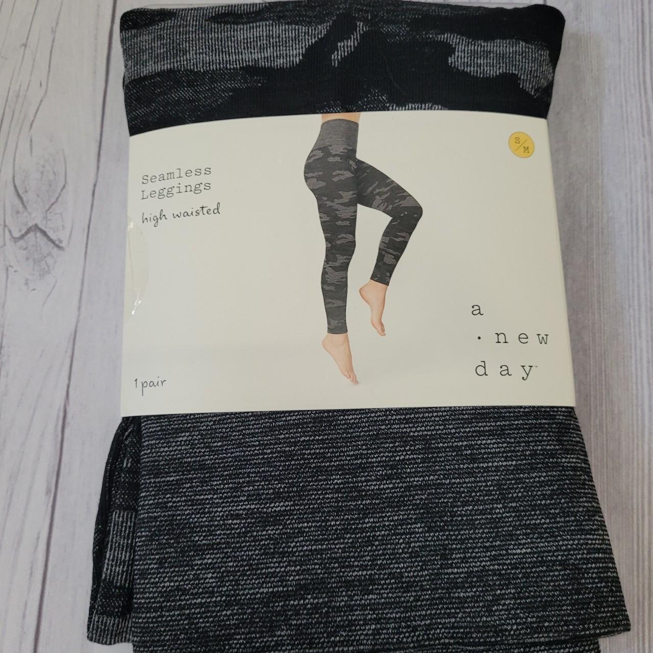 A new outlet day seamless leggings