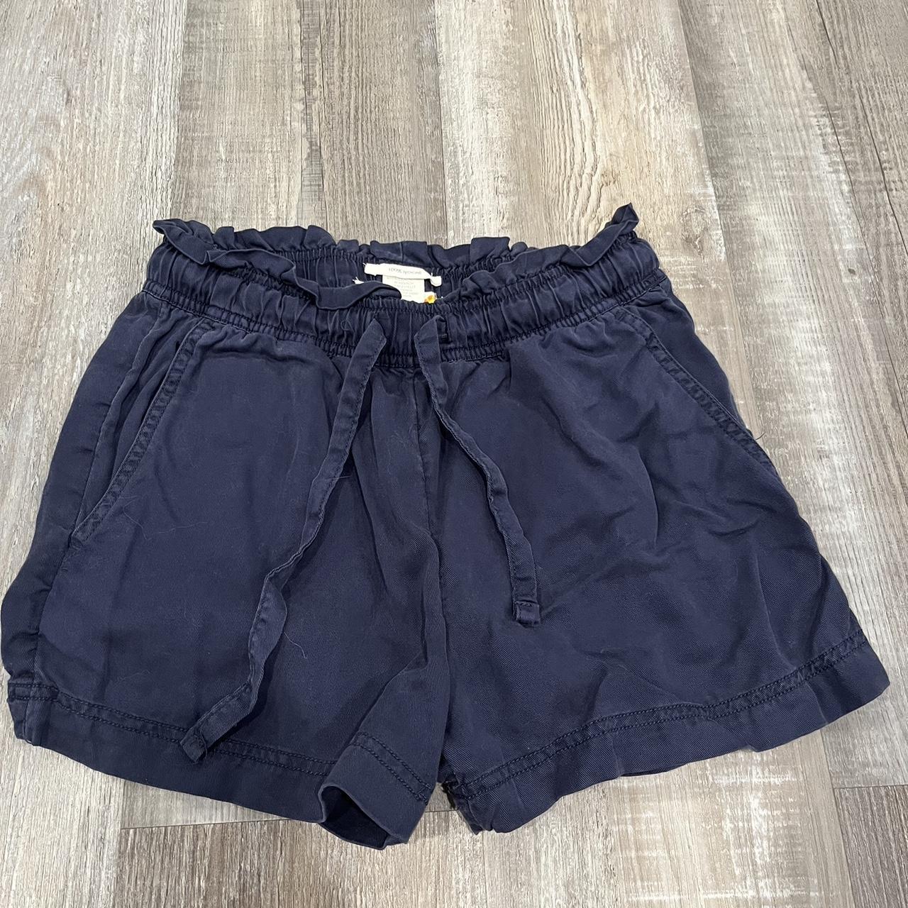 (women’s XS) shorts - Depop