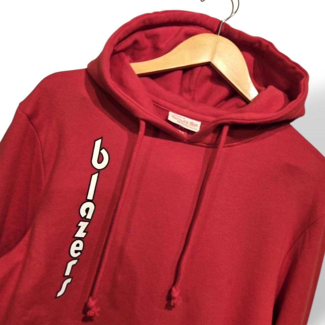 Mitchell Ness Men's Hoodie Red M – Mitchell Ness Portland