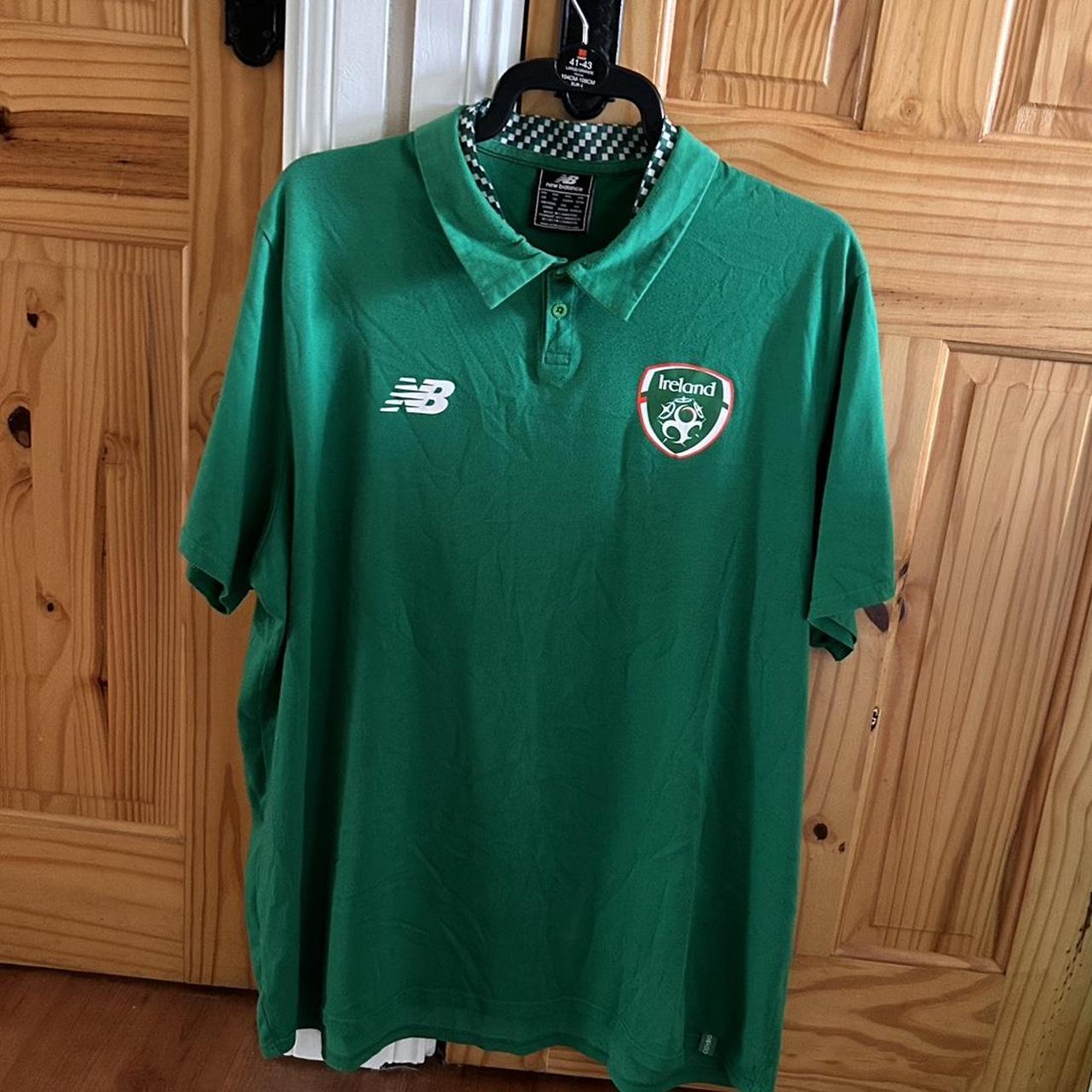 New Balance Men's Green Poloshirts Depop