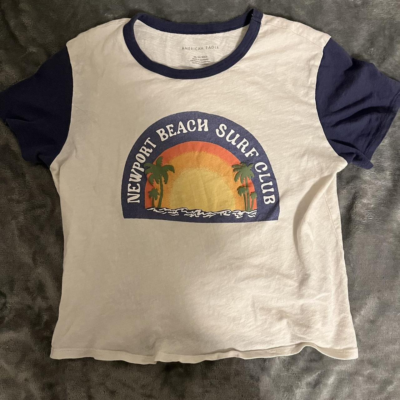 American Eagle Women's White and Navy Tshirt Depop