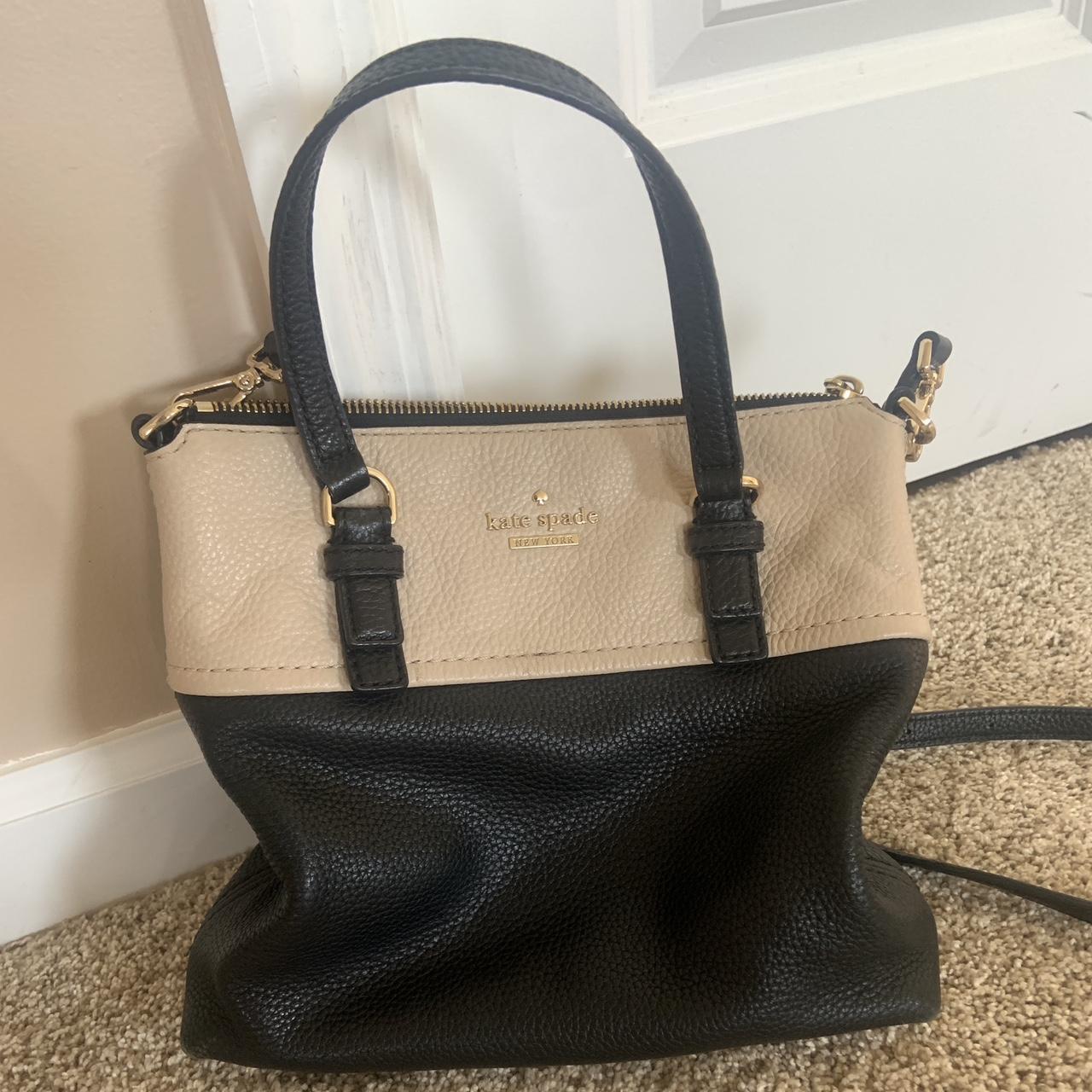 Authentic Kate Spade NY purse. Heavily worn but you... - Depop