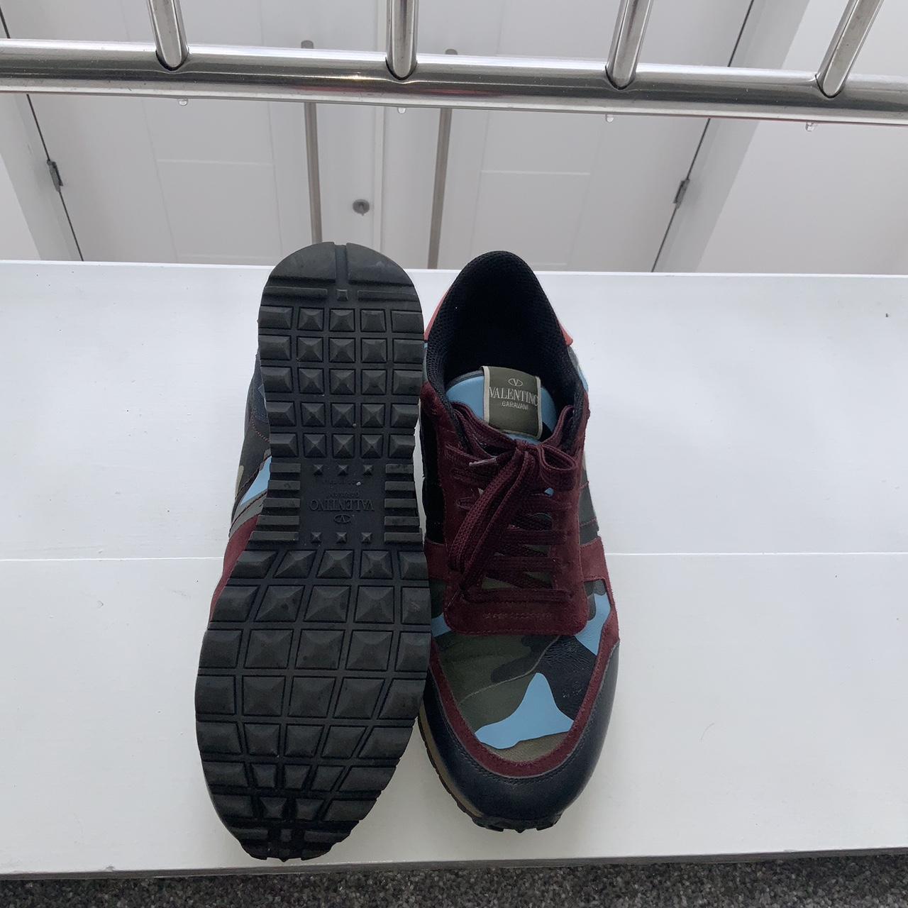 mens navy valentino trainers