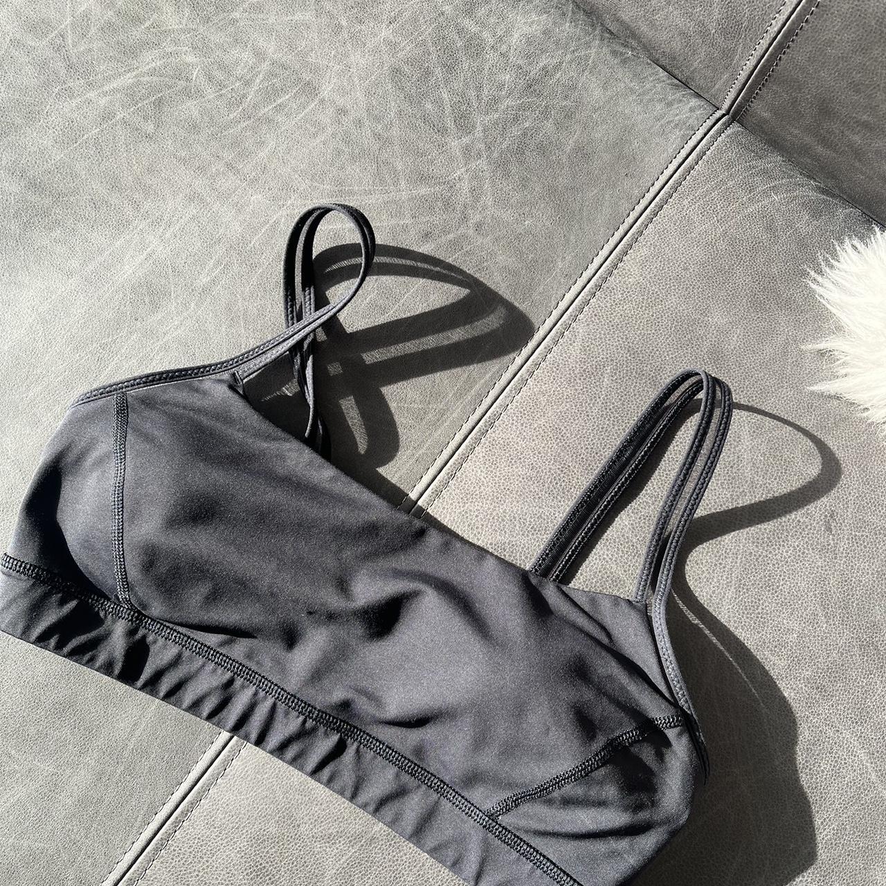 Lululemon Women's Bra | Depop