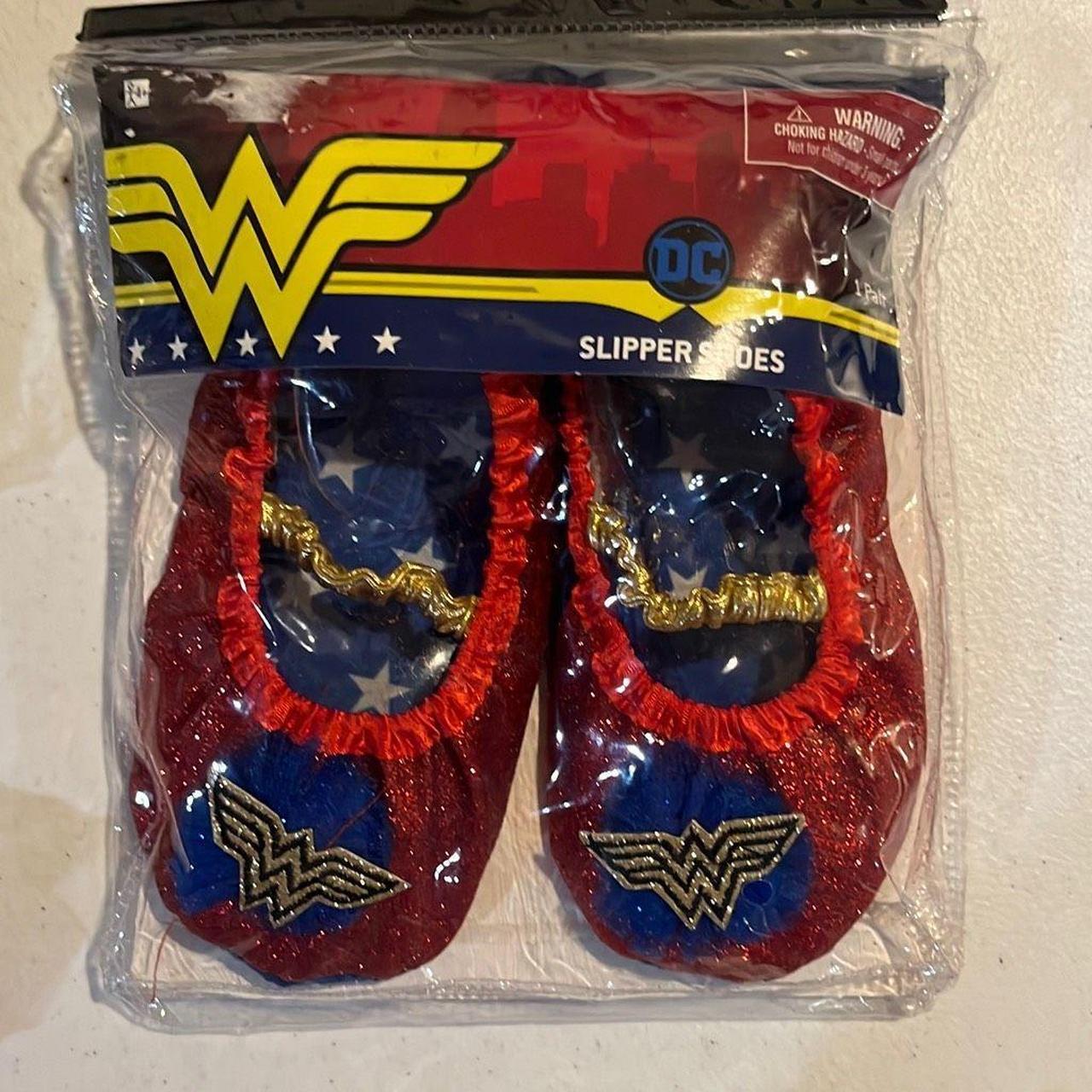 Wonder woman kids store shoes