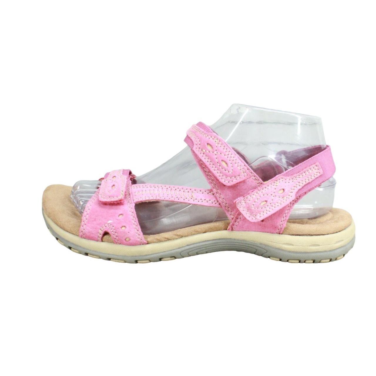 Earth Origins Women's Pink Sandals | Depop