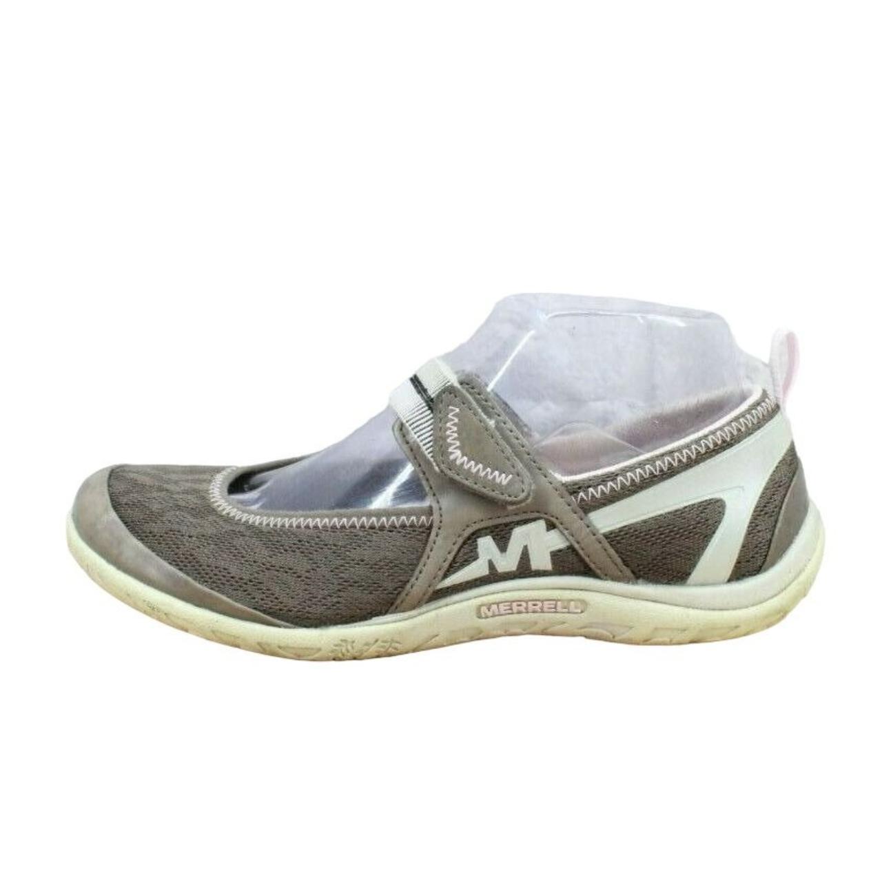 Merrell deals flat shoes