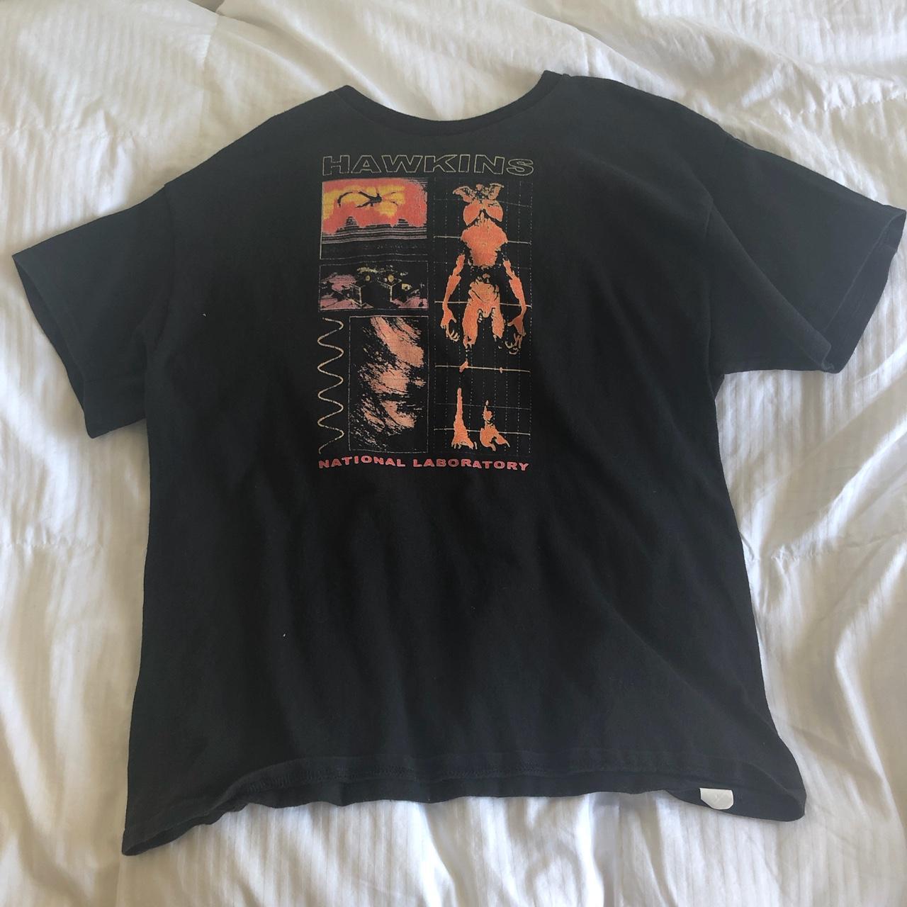 Women's Black and Orange T-shirt | Depop