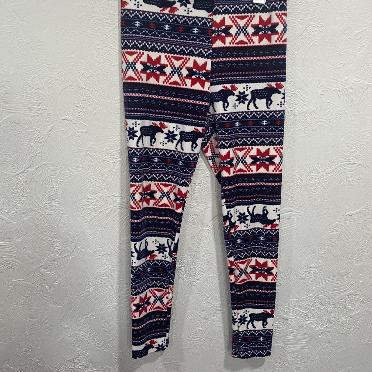 Christmas leggings bundle No boundaries and sierra - Depop