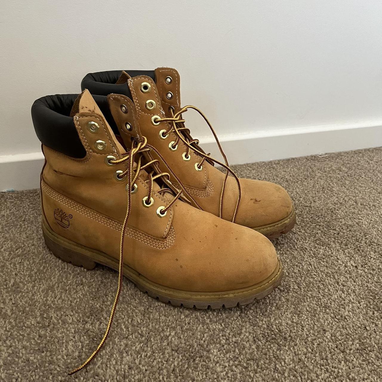Timberlands boots Perfect worn condition - Depop