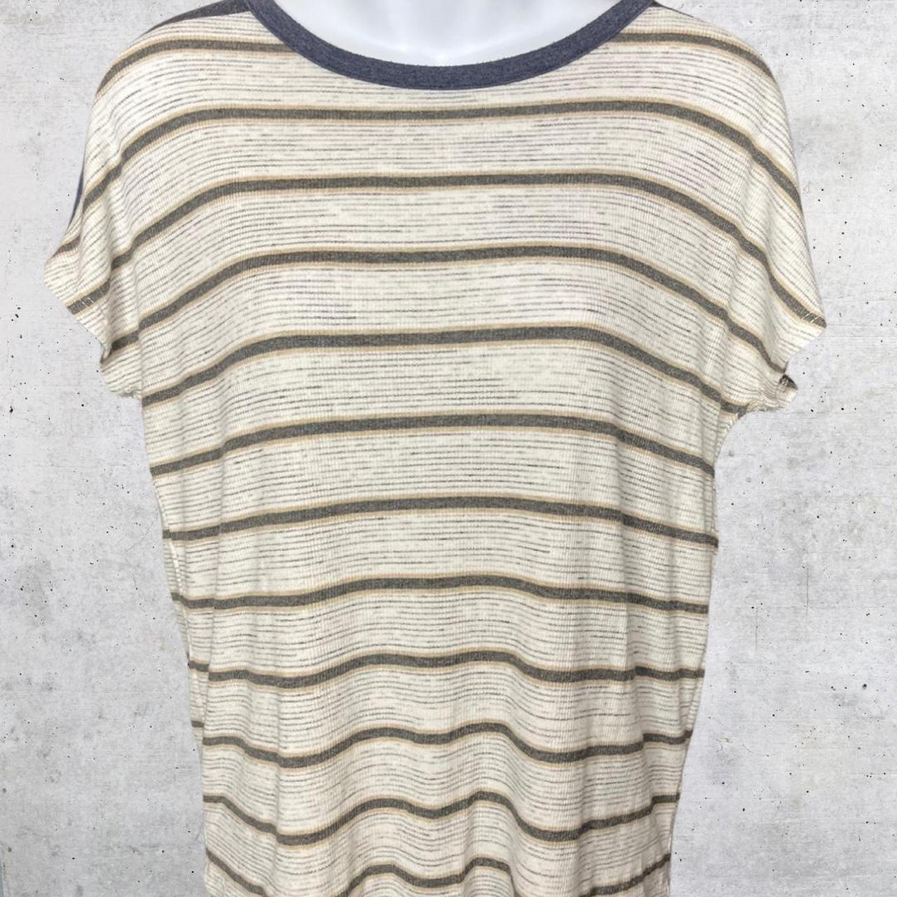 item listed by frankies_vintage_fusion