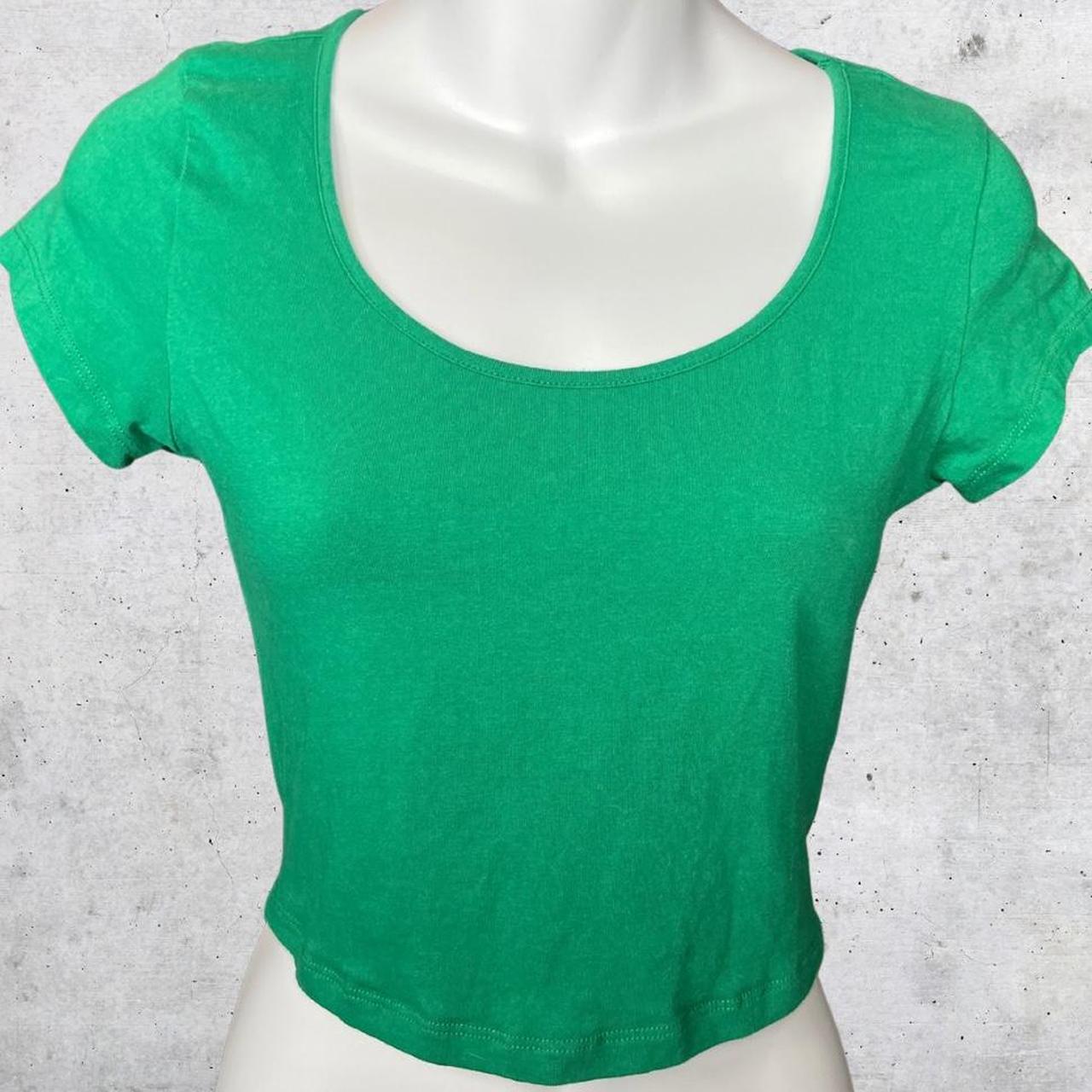 item listed by frankies_vintage_fusion