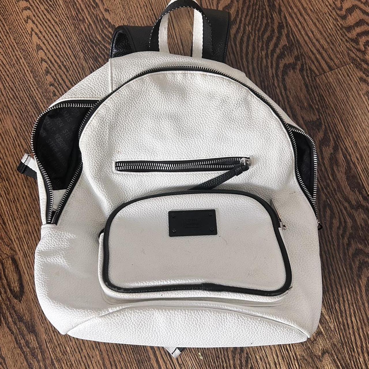 Steve madden deals white backpack