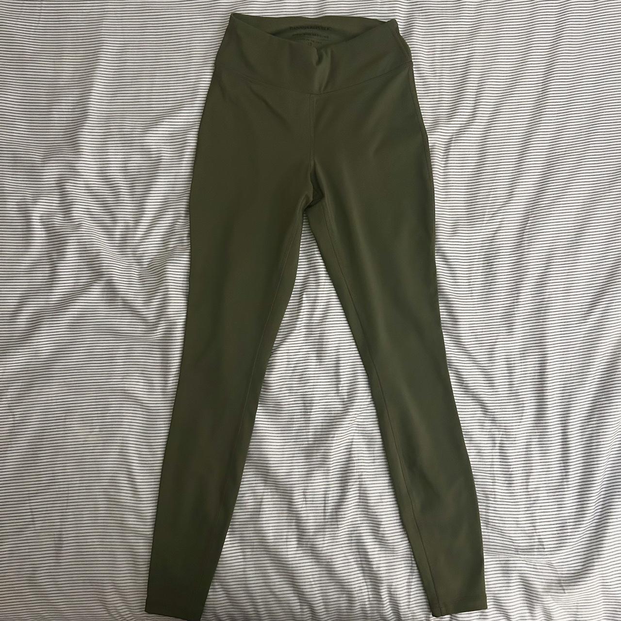 Green active leggings UNAVAILABLE FOR PURCHASE - Depop