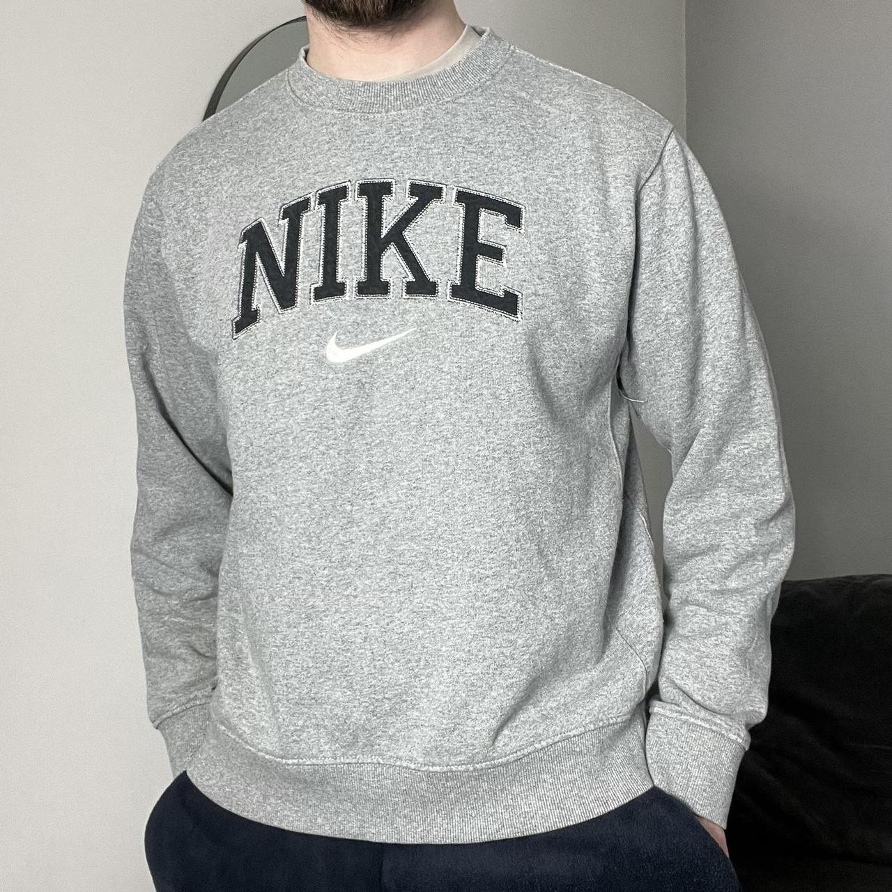 grey nike spellout sweatshirt