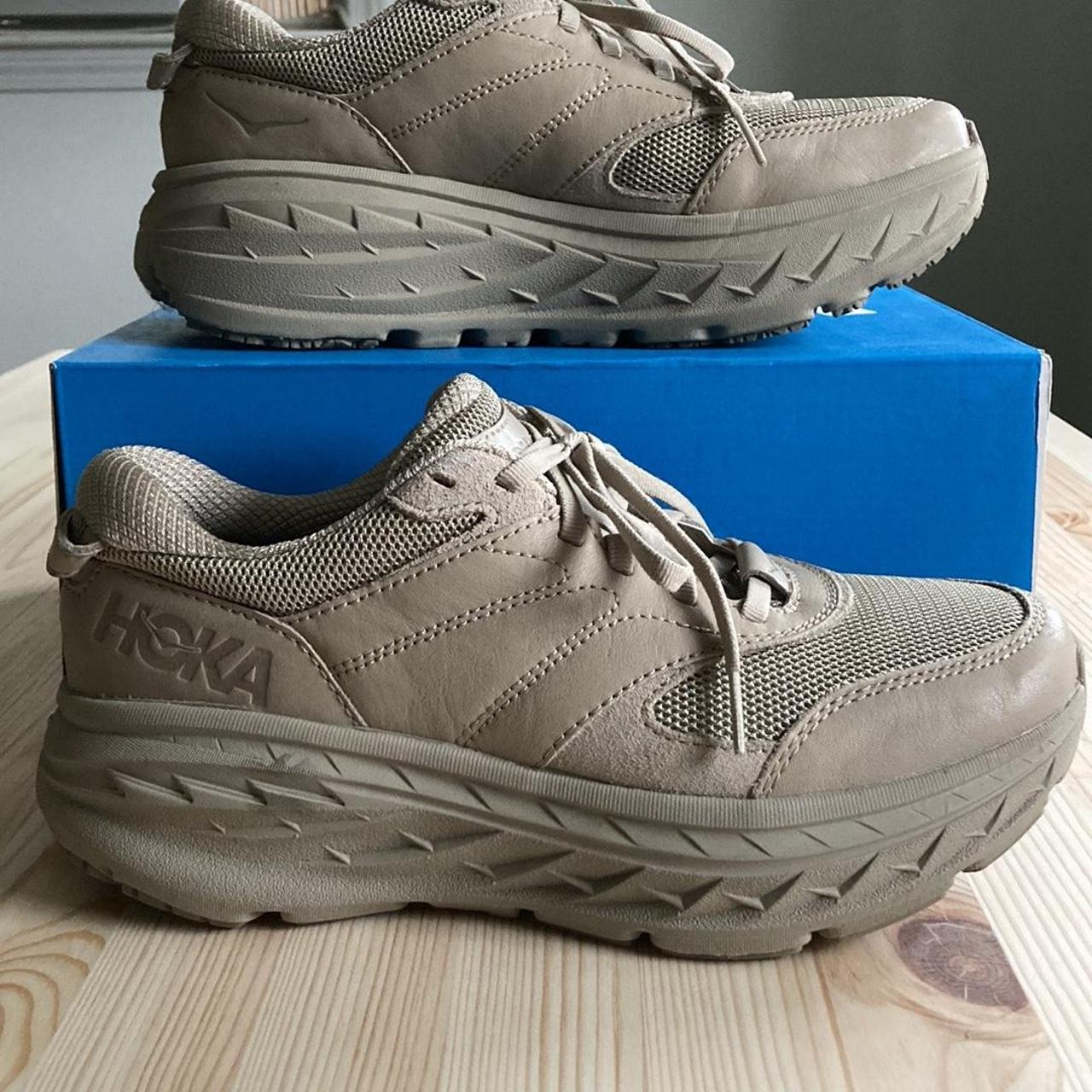 hoka one one mid