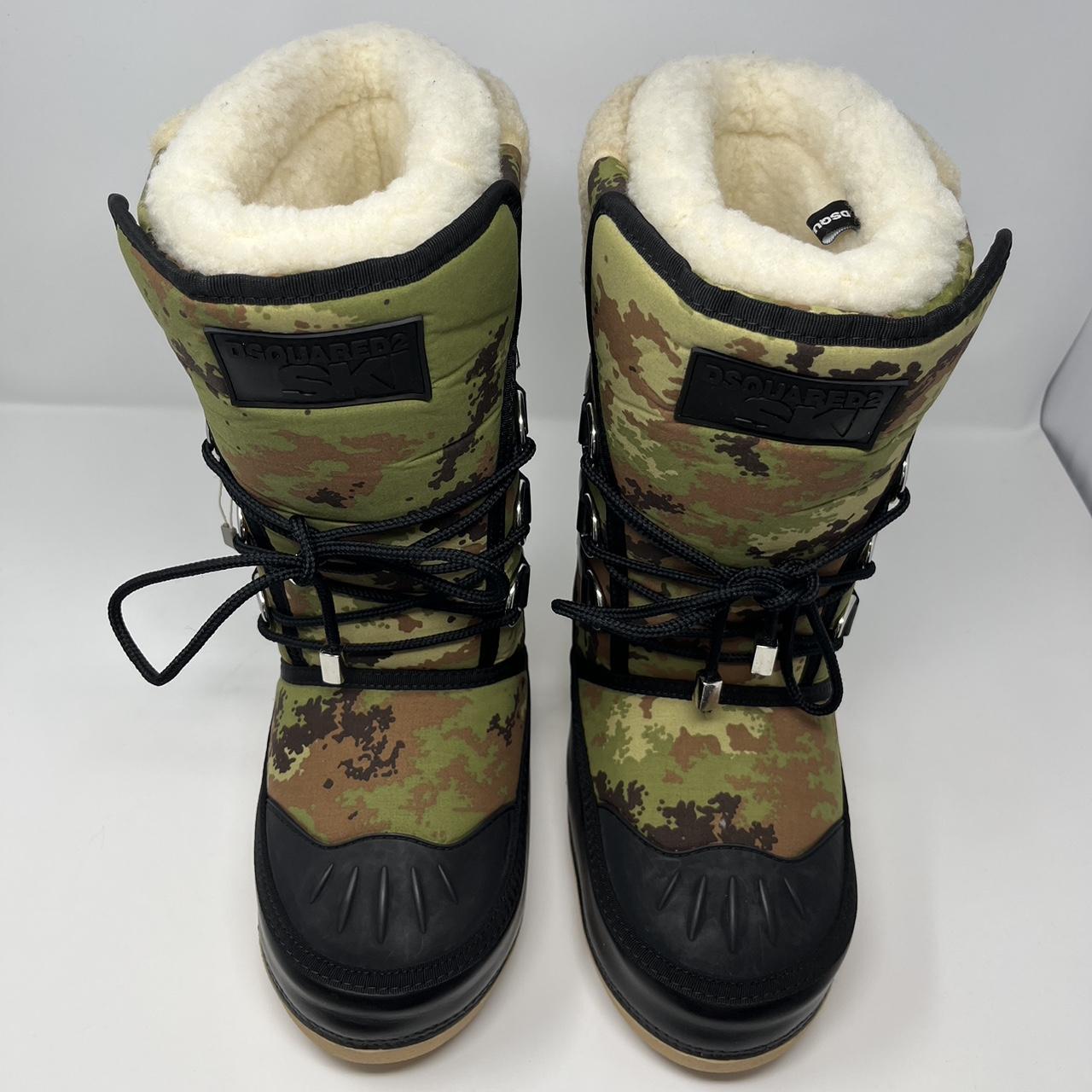 Dsquared hot sale moon boots