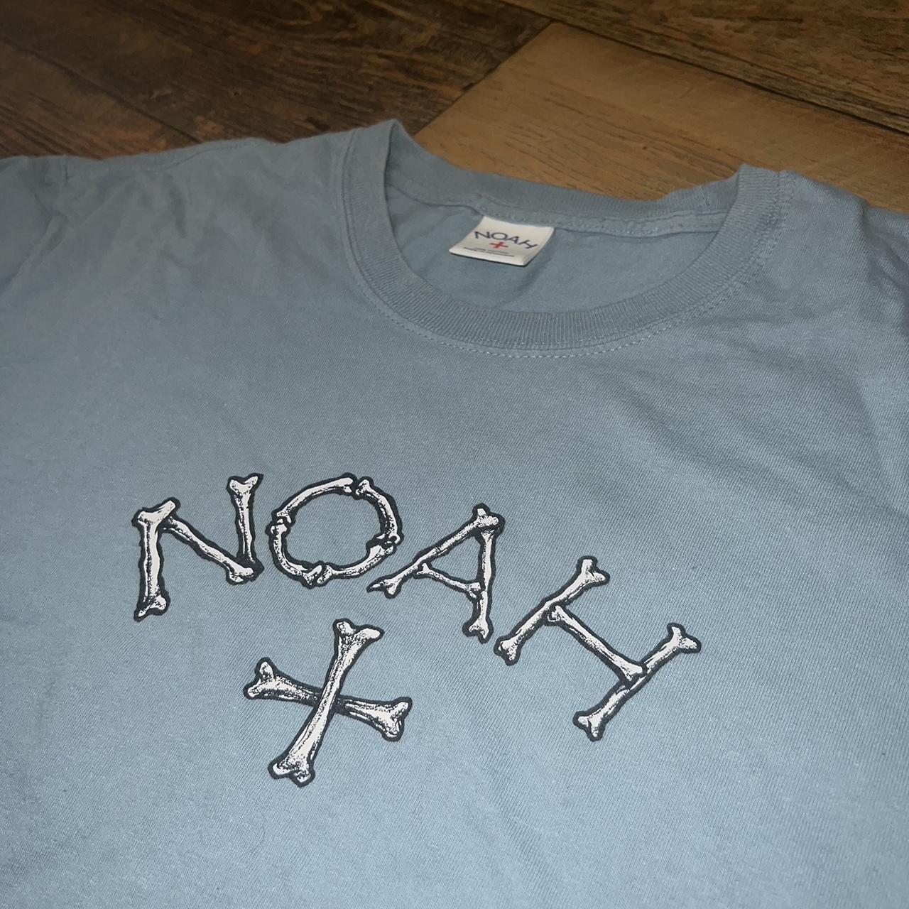 Noah NY Bone Core Logo tee in size L - baby blue | Depop