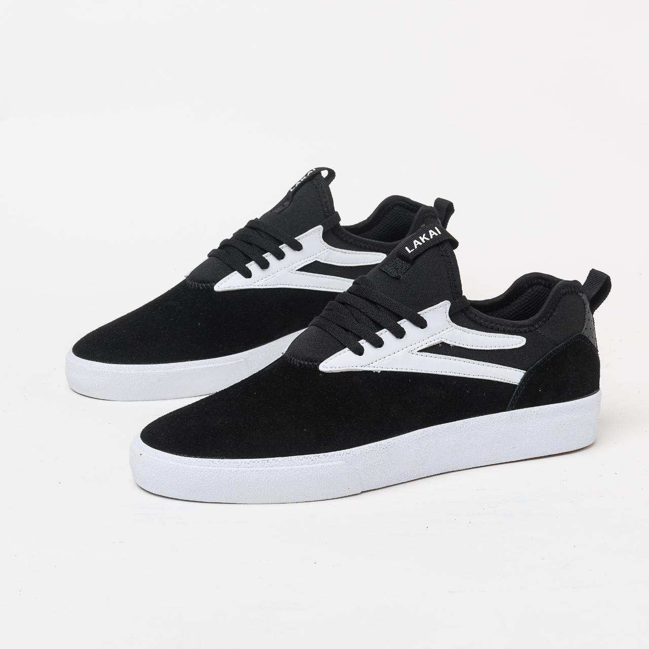 lakai all black