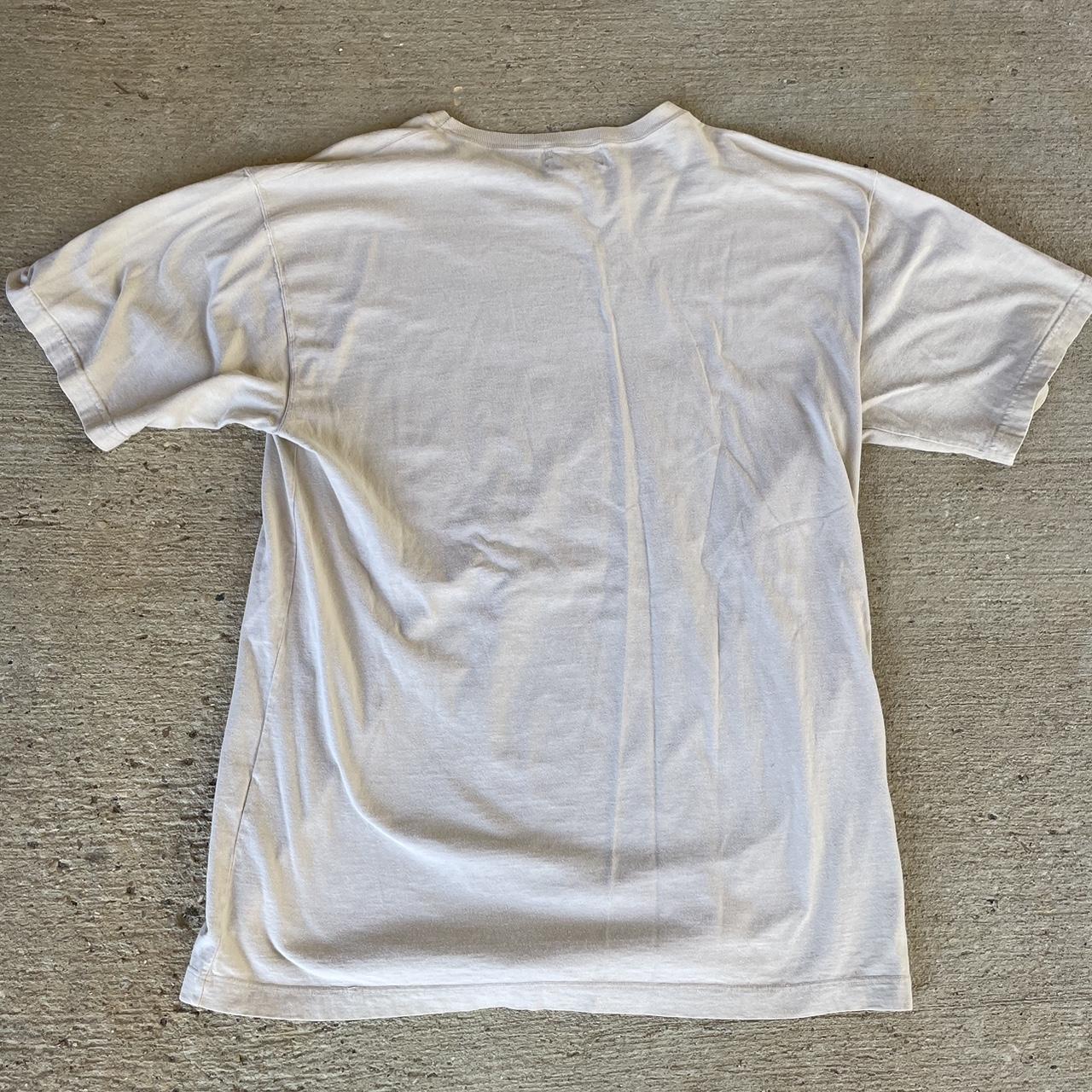 EDDIE BAUER mens S vintage t-shirt (fits medium for - Depop