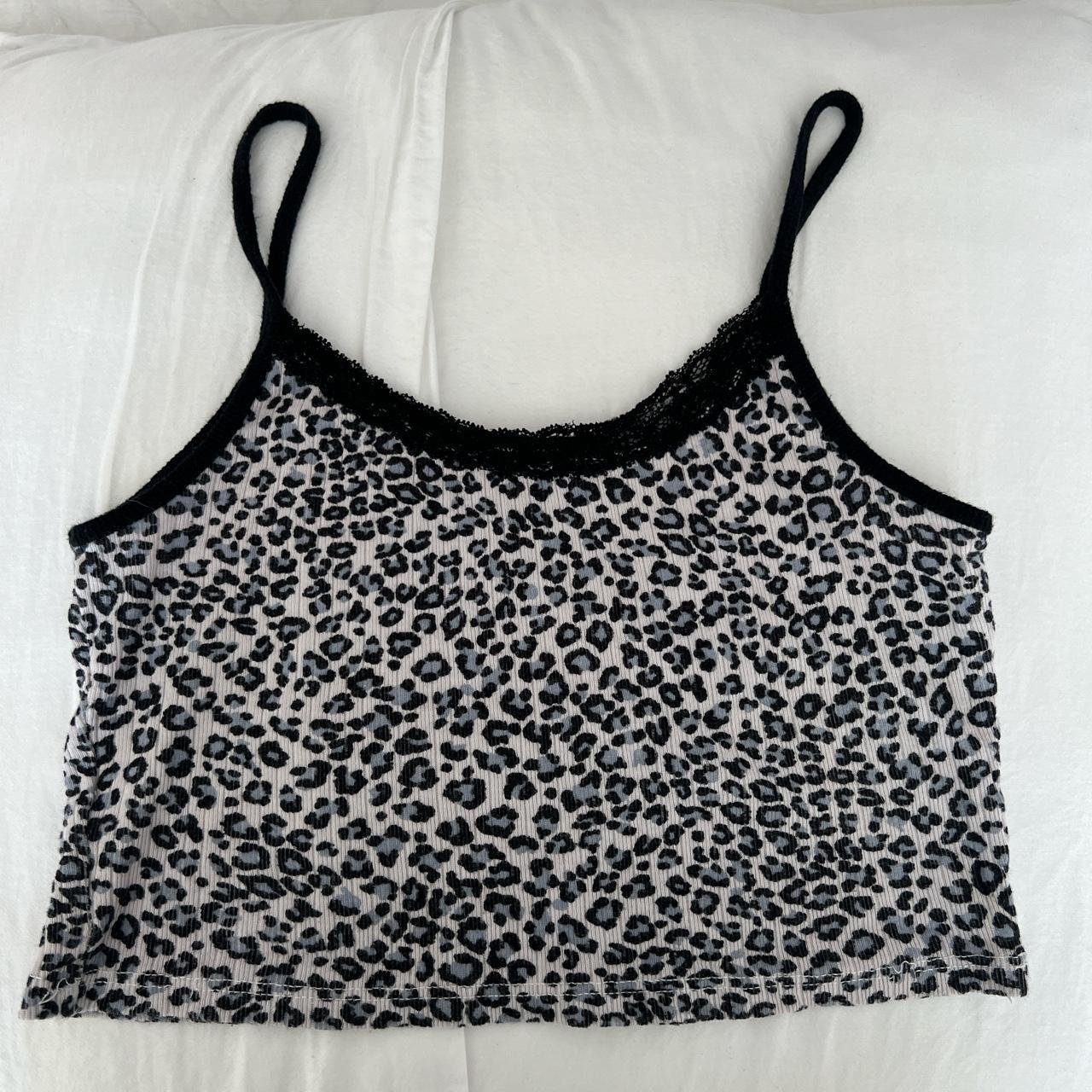 Women's White and Black Croptop Depop