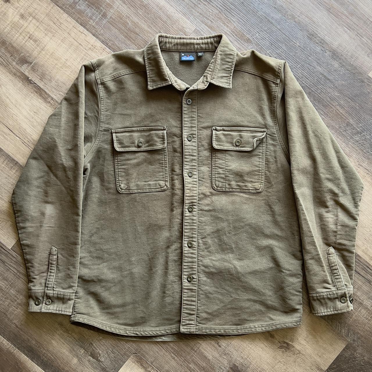 Kavu Men's Green Shirt | Depop