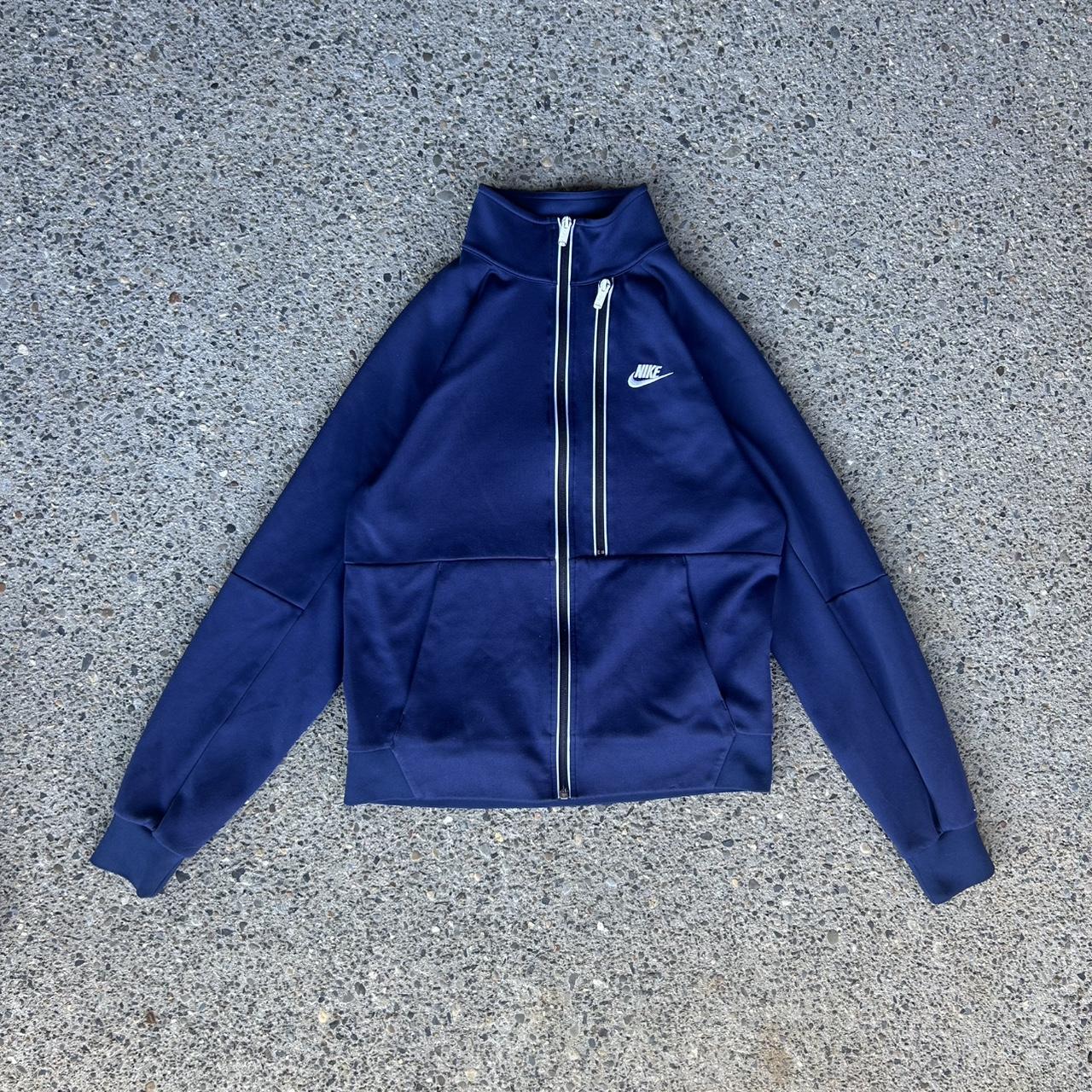 item listed by chubbyneckbones