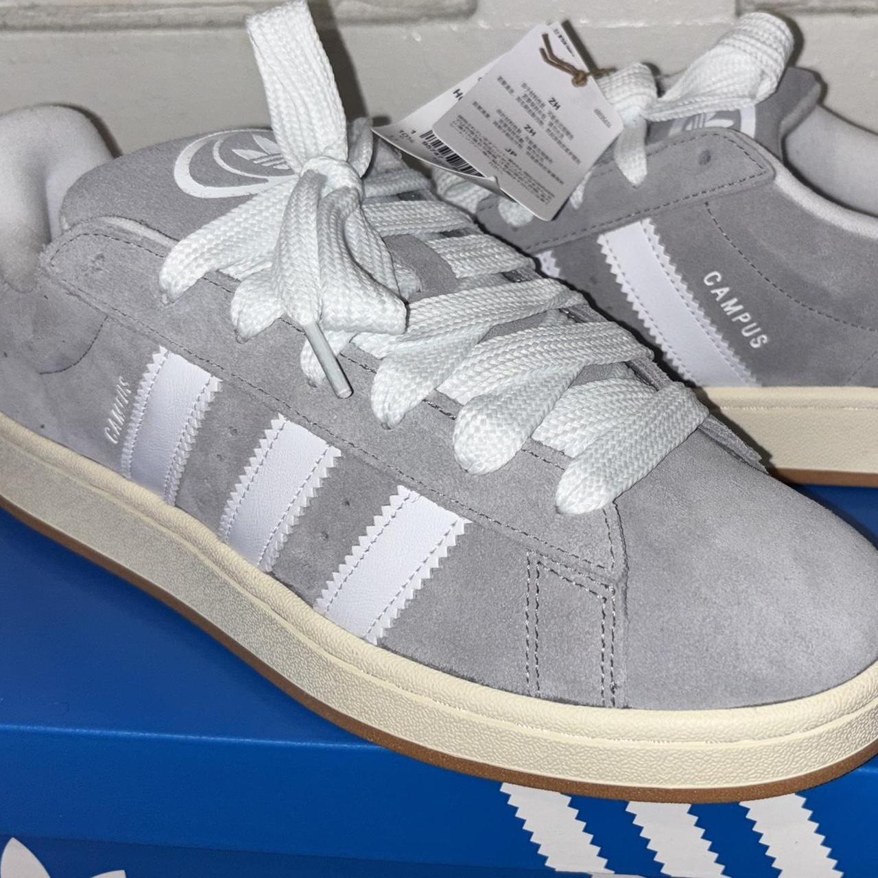 Adidas shoes-y2k - Depop