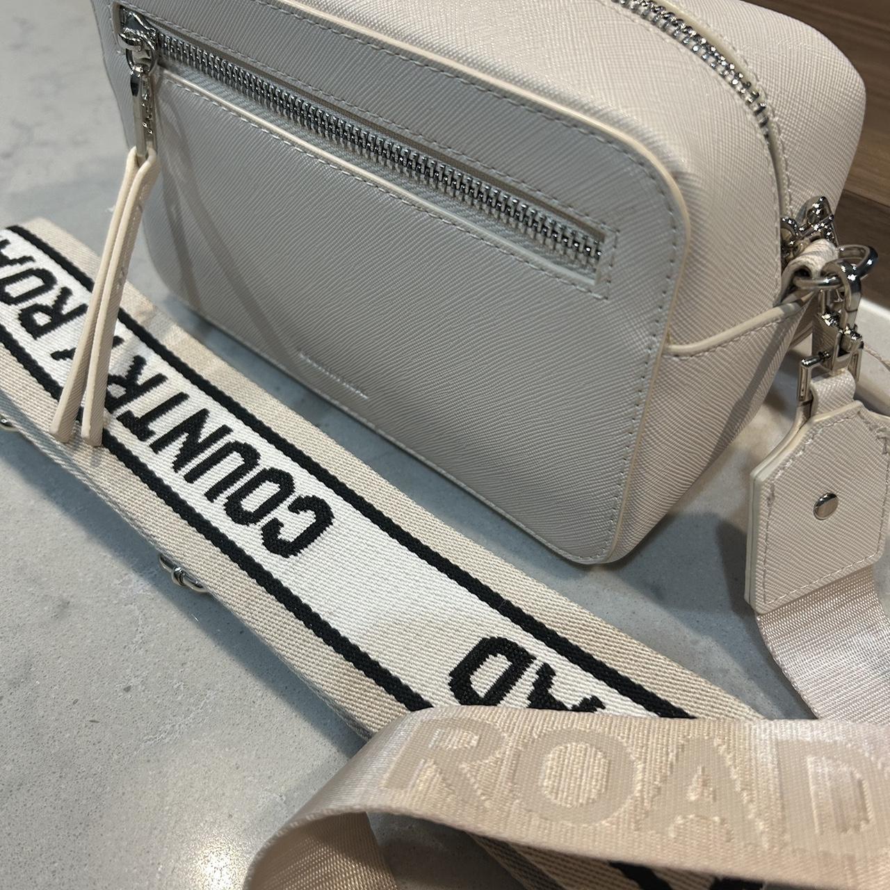 COUNTRY ROAD Branded Camera Bag Oyster w/... Depop