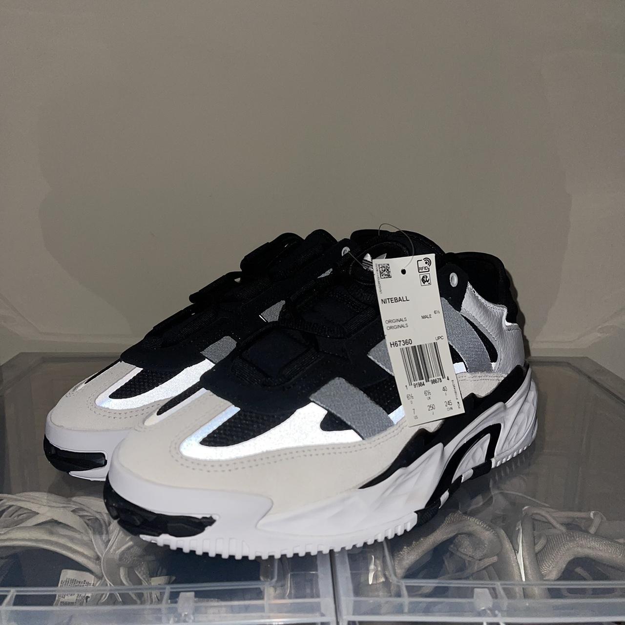 adidas originals niteball trainers in black and off white