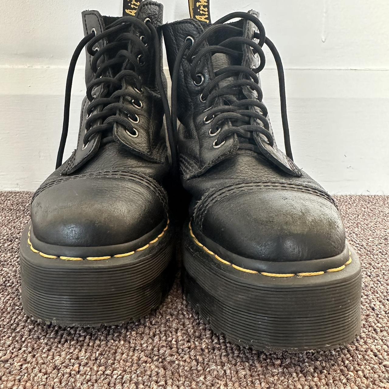 Doc martens platform boots soft leather Barely used it - Depop