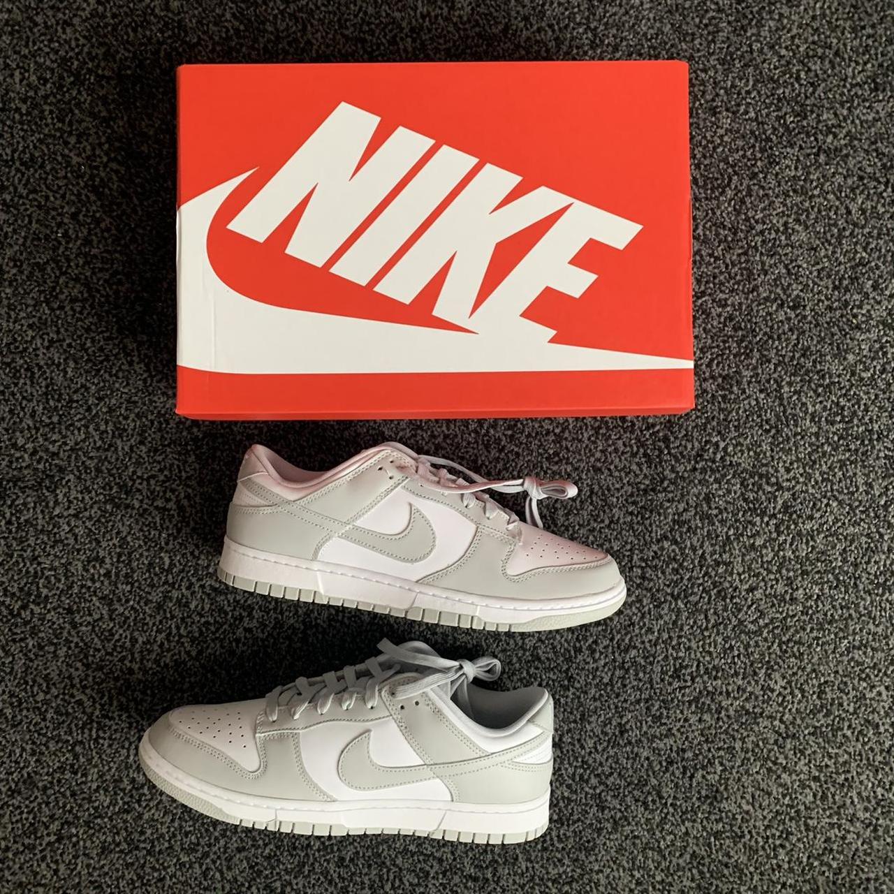 Nike Men's White and Grey Trainers | Depop