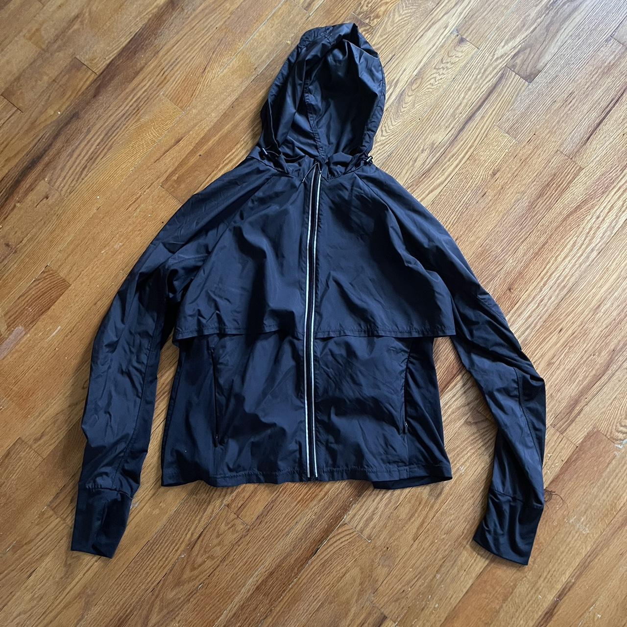 All in Motion water-resistant jacket It's a great - Depop