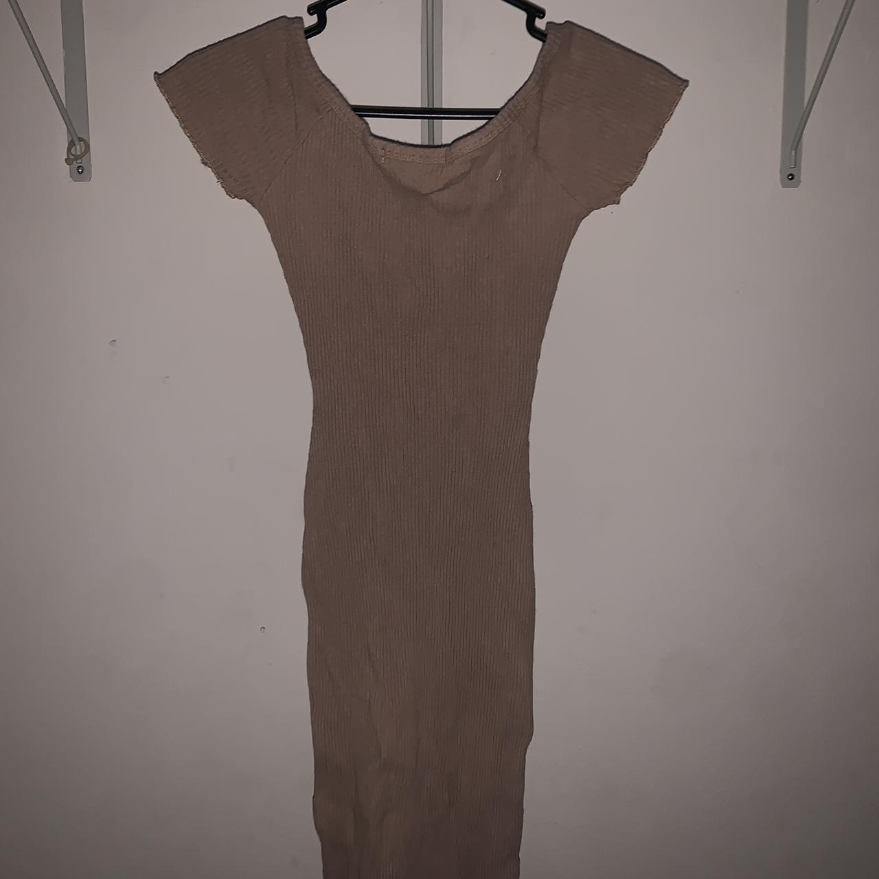 Tight body con dress with buttons, Size: M