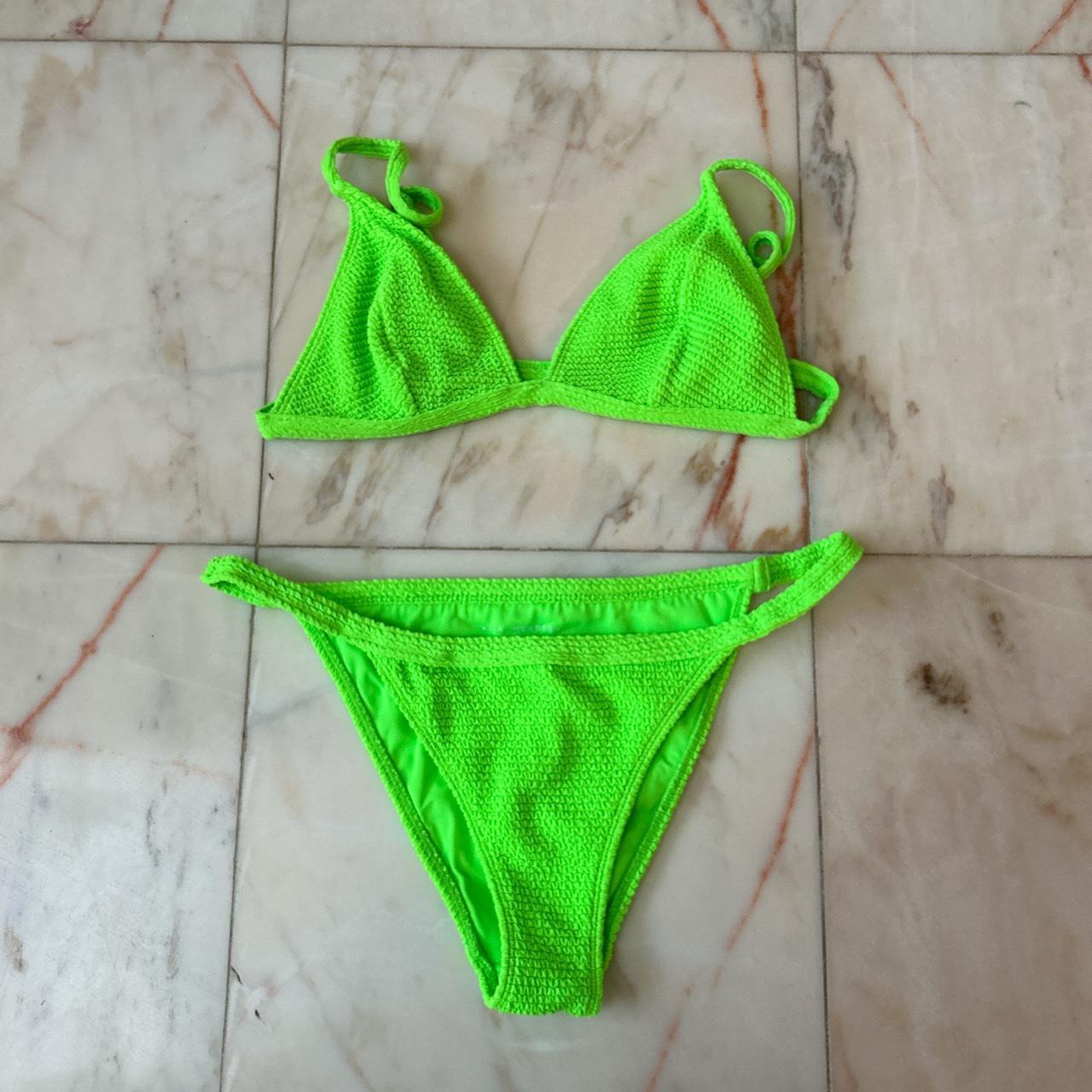 LA Hearts by PacSun Women's Green Bikinis-and-tankini-sets | Depop