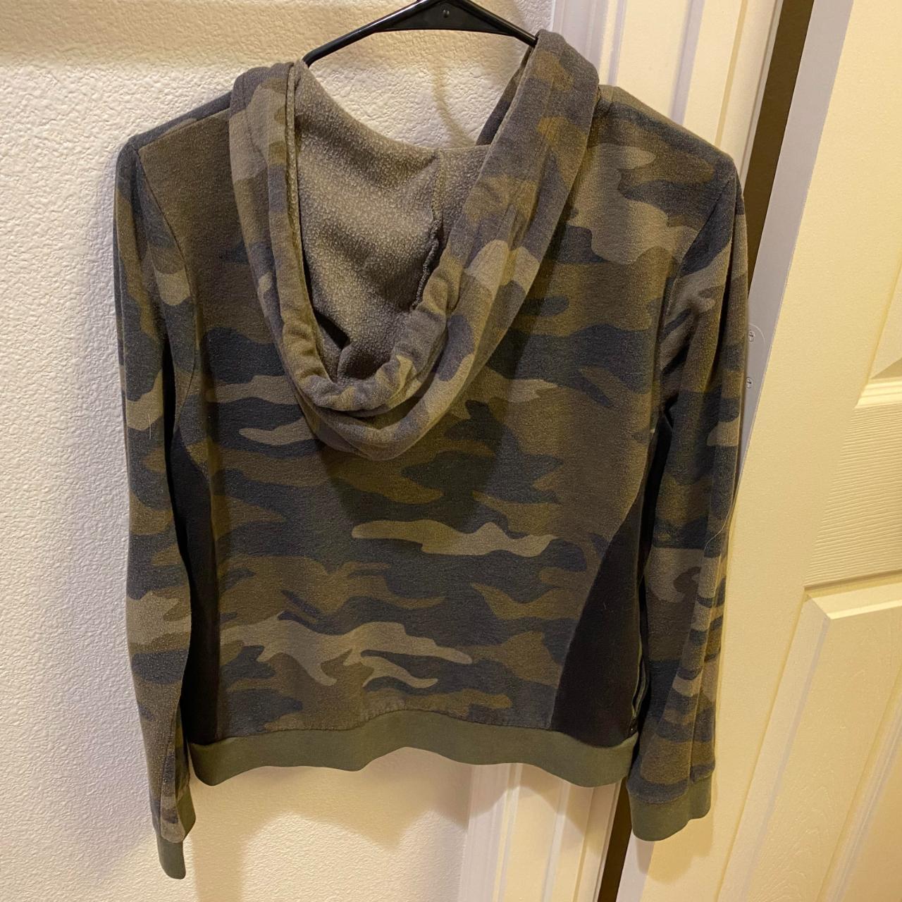 Victoria Secret PINK Camo Hoodie Size Medium - Depop