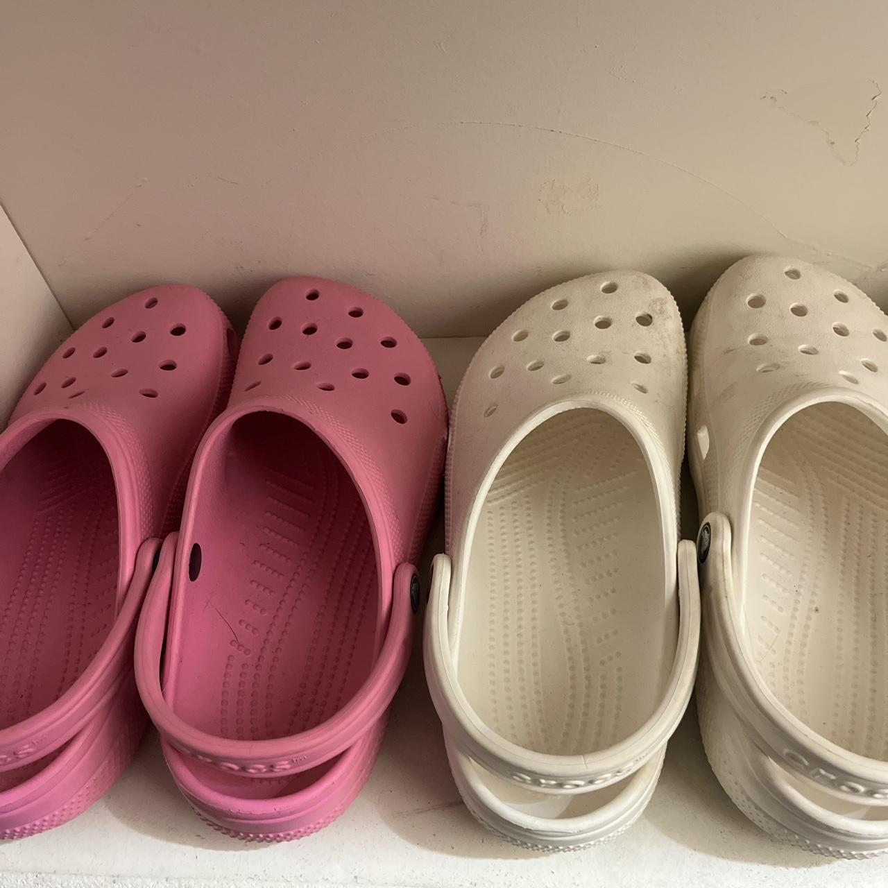 Barely pink sale crocs size 7