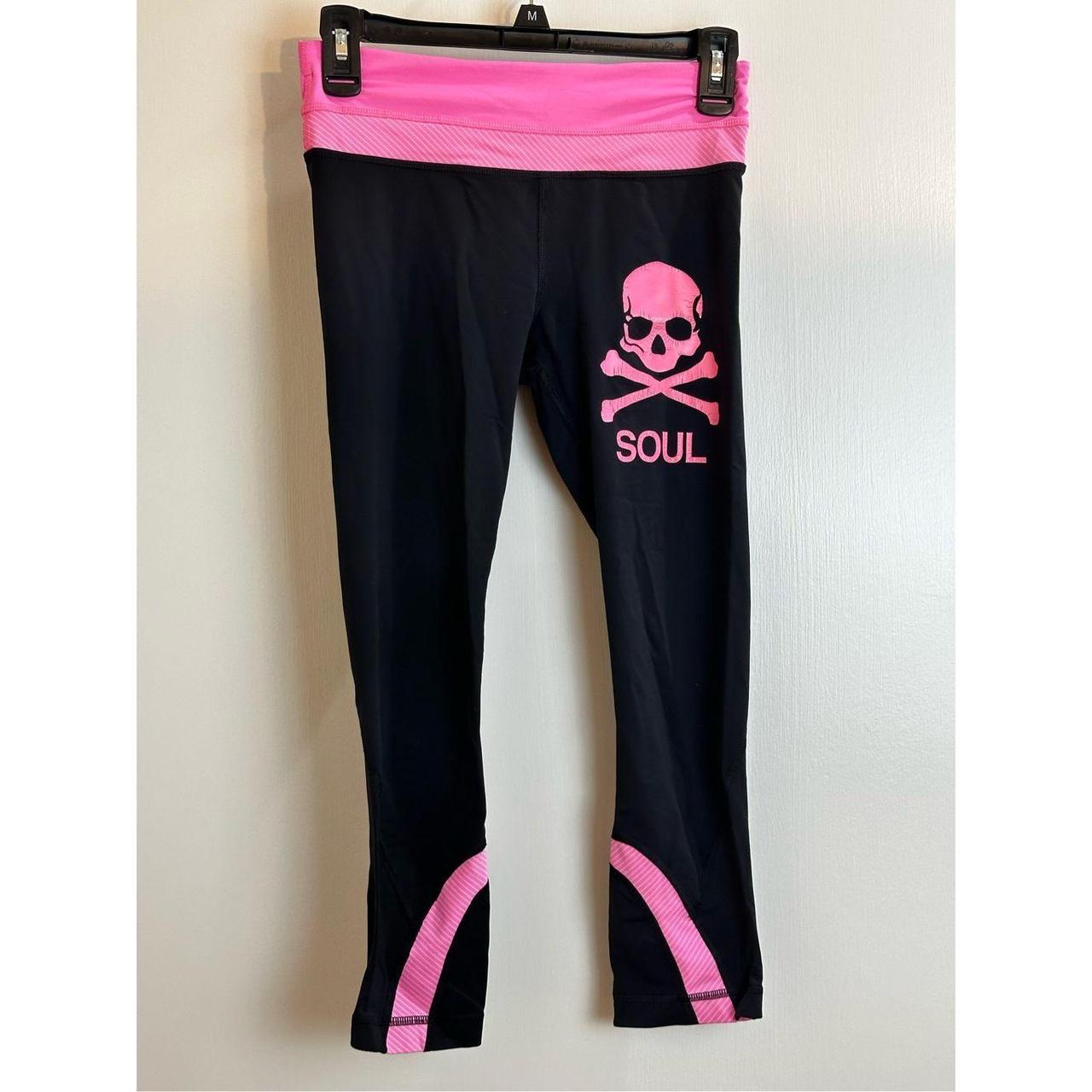 Lululemon black and pink black leggings. Size 4 - Depop