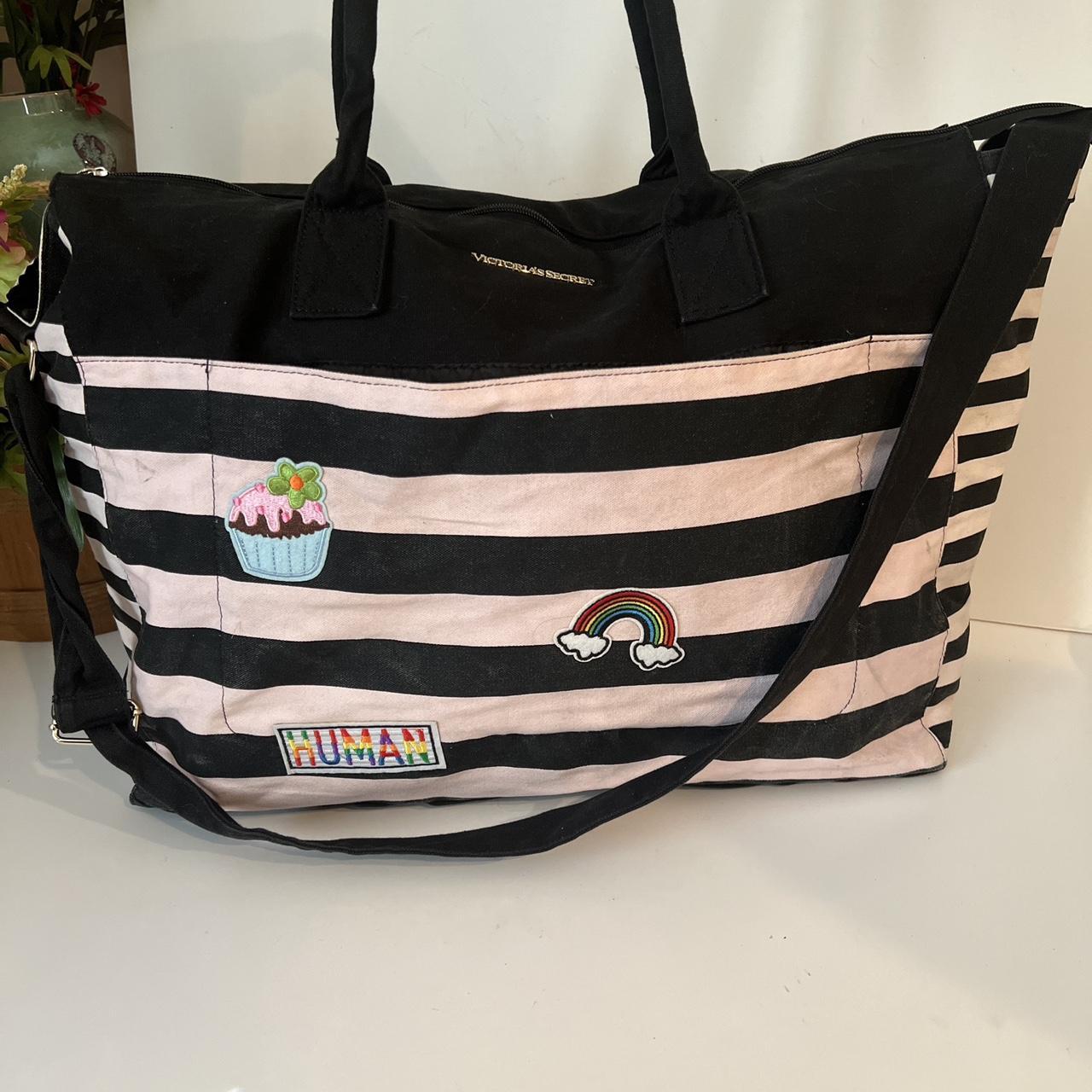 NWT VICTORIA'S SECRET WEEKENDER TOTE BAG This bag is - Depop